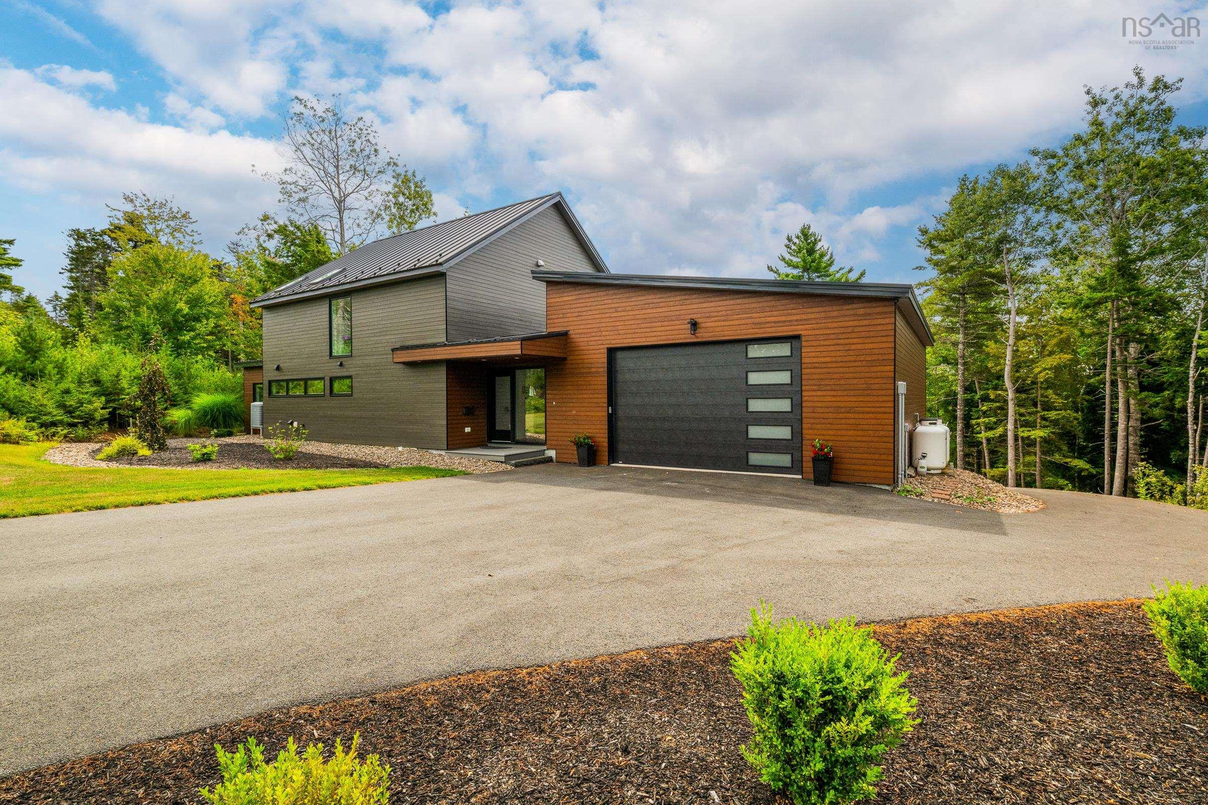 $1,975,000.00: 528 Hermans Island Road, Herman