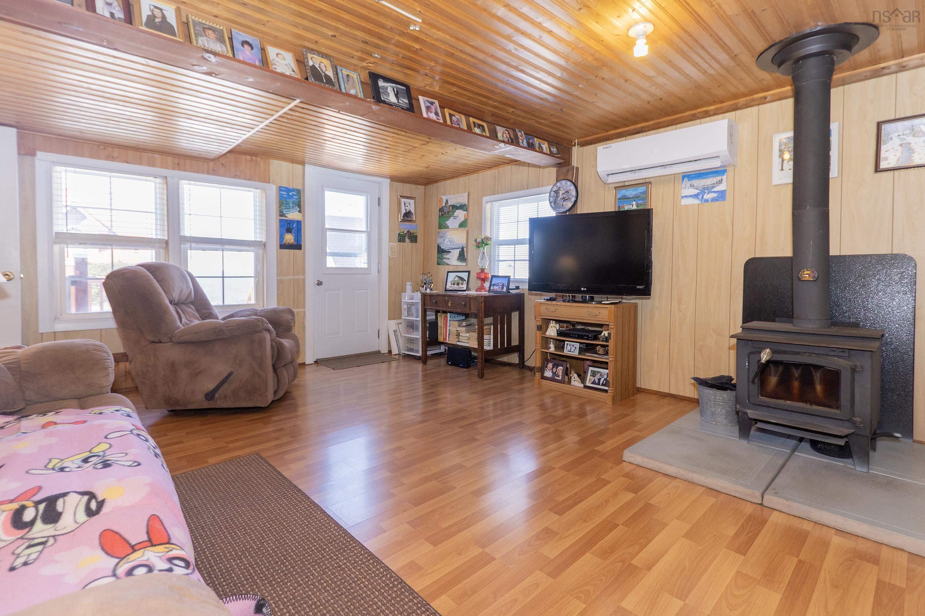$219,900.00: 110 Jackson Point Road, Tidnish Bridge