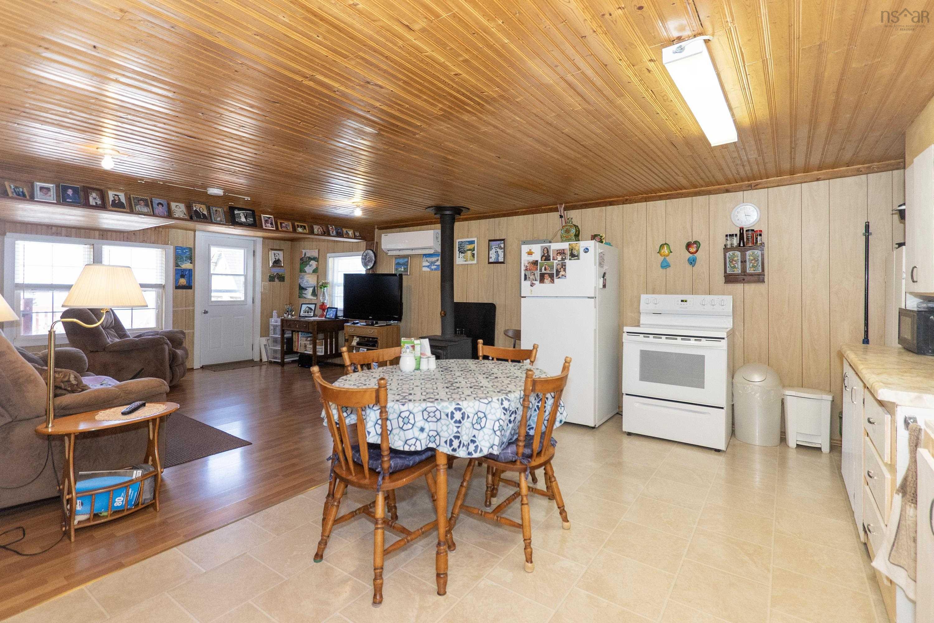 $219,900.00: 110 Jackson Point Road, Tidnish Bridge
