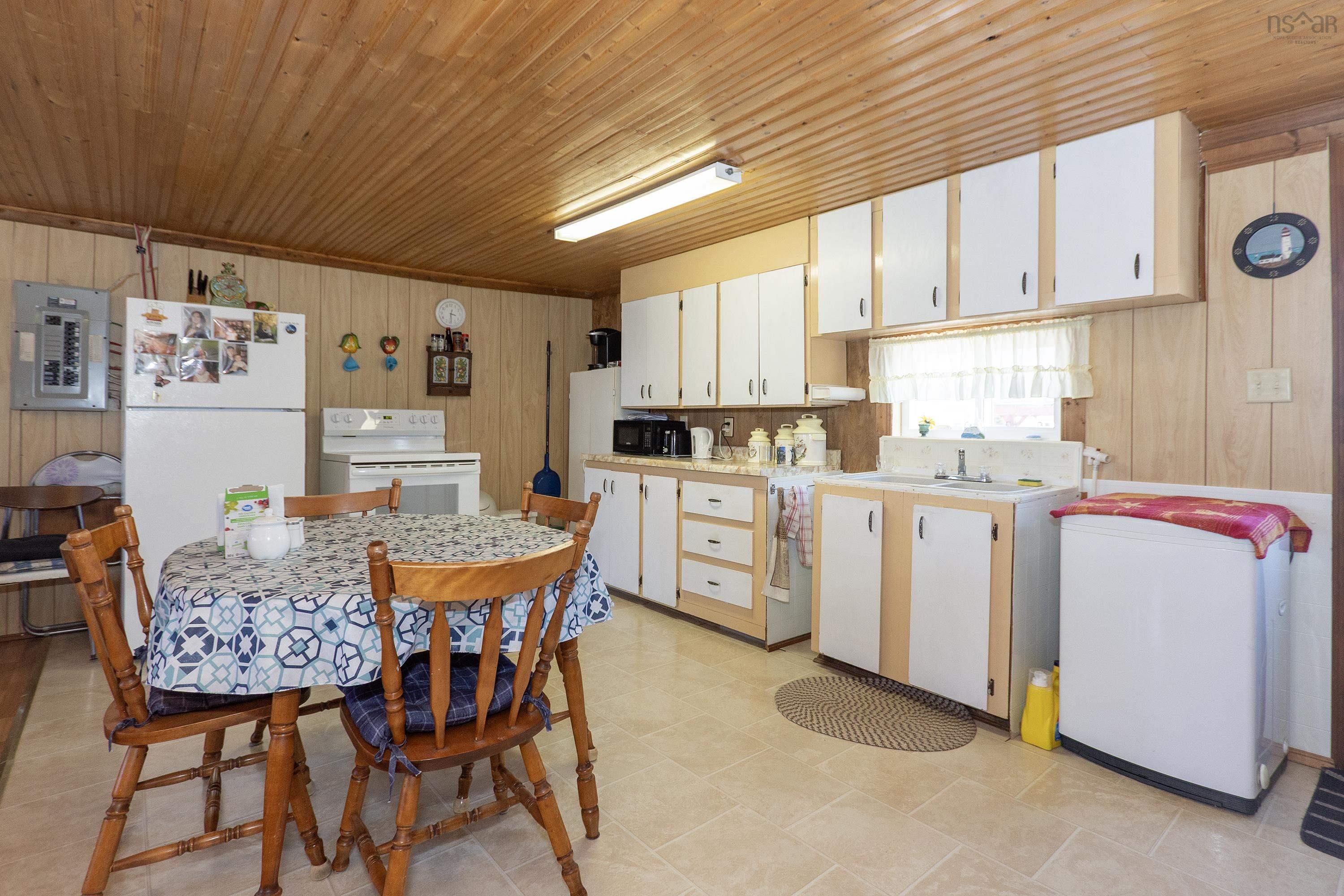 $219,900.00: 110 Jackson Point Road, Tidnish Bridge