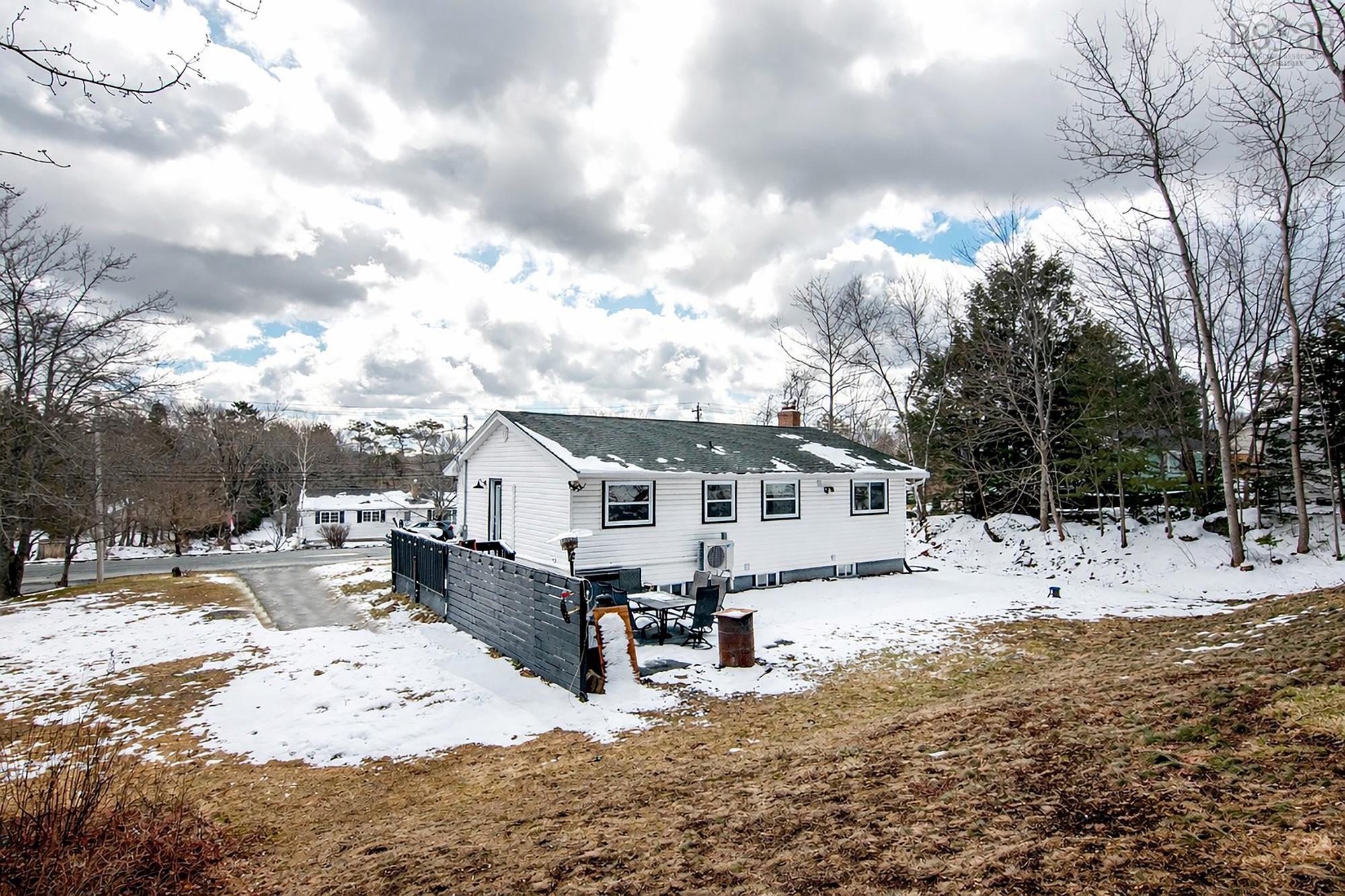 69 Pinetree Crescent, Hammonds Plains, NS (MLS 202605622)