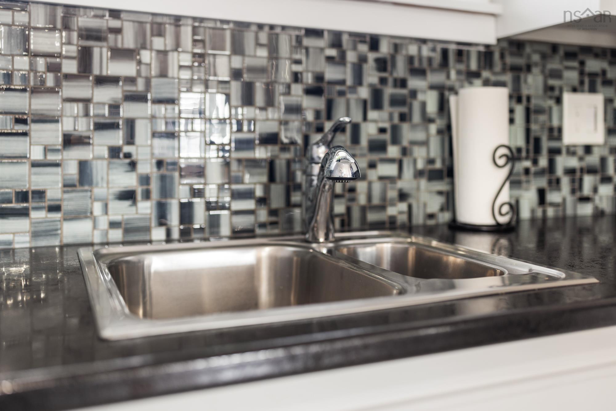 2060 Caldwell Road, Eastern Passage, NS (MLS 202605624)