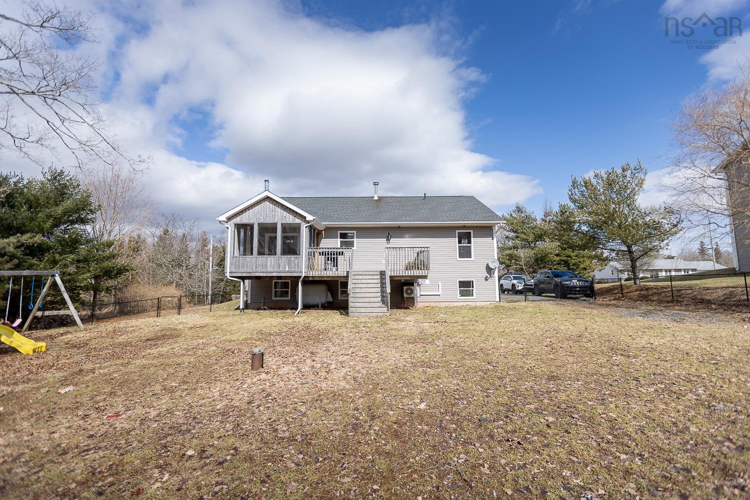$499,900.00: 54 GLENABBEY Drive, Murray Siding