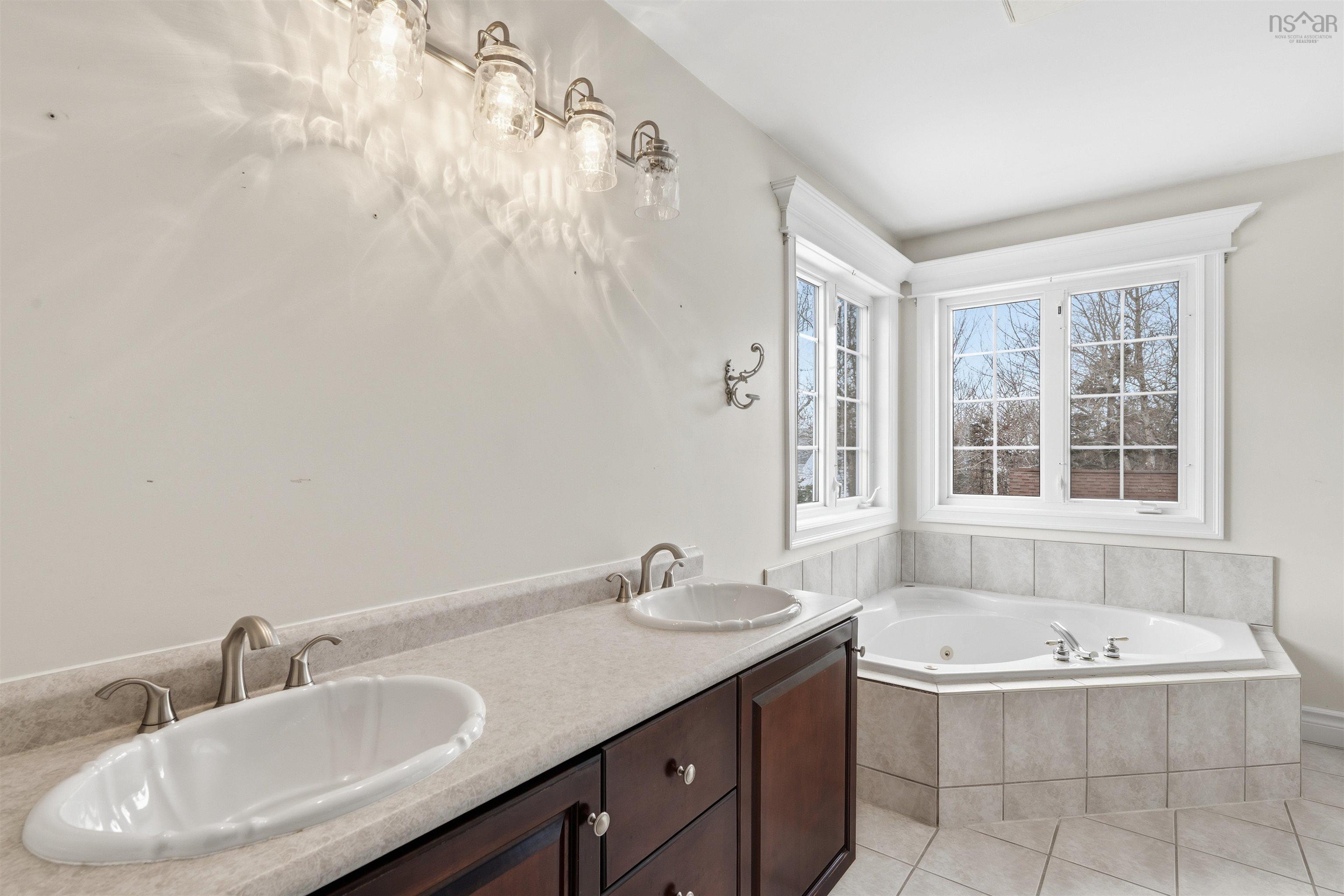 9 Haliburton Crescent, Stillwater Lake, NS (MLS 202605635)