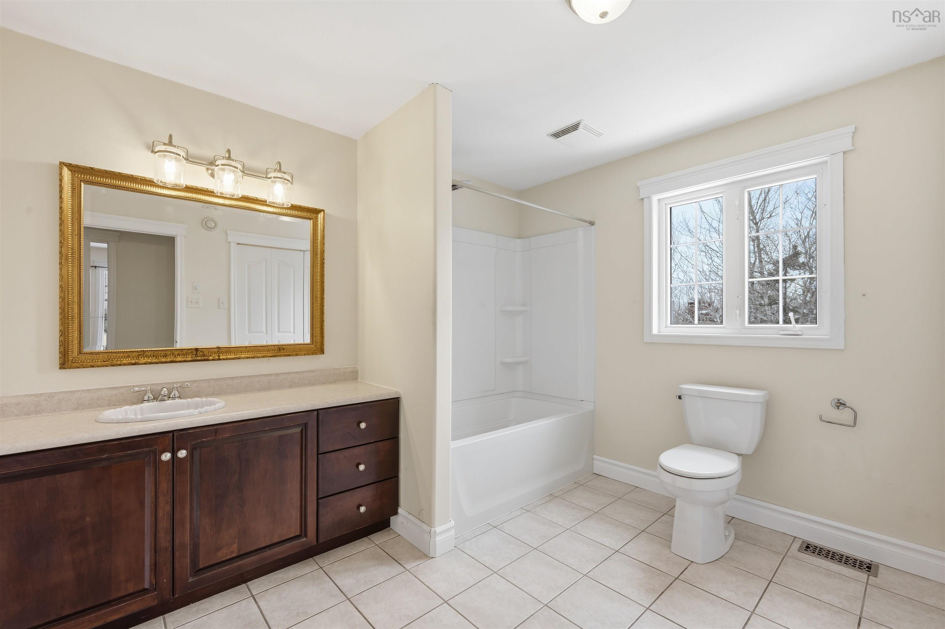 9 Haliburton Crescent, Stillwater Lake, NS (MLS 202605635)