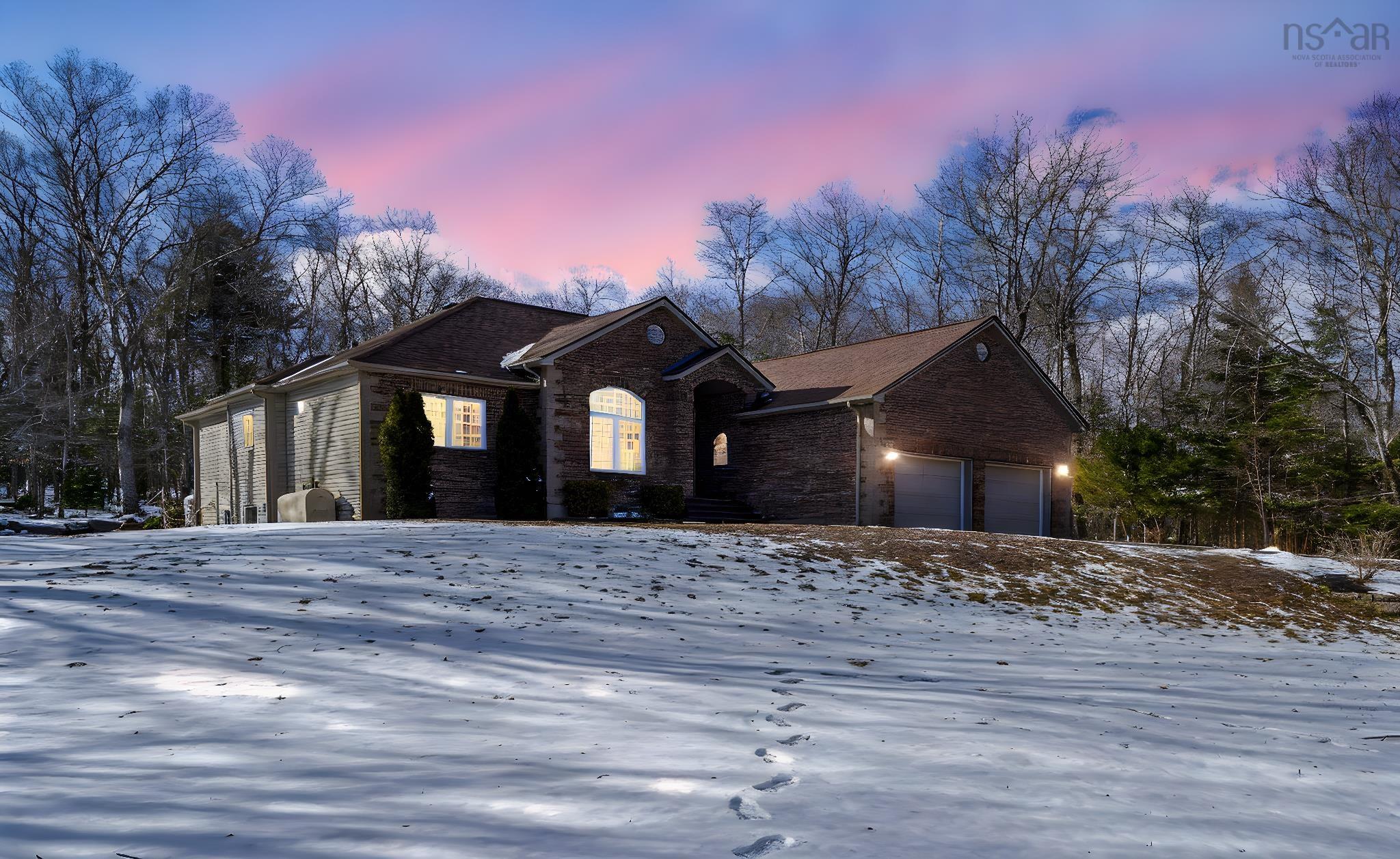 286 Sandy Run, Hammonds Plains, NS (MLS 202605636)