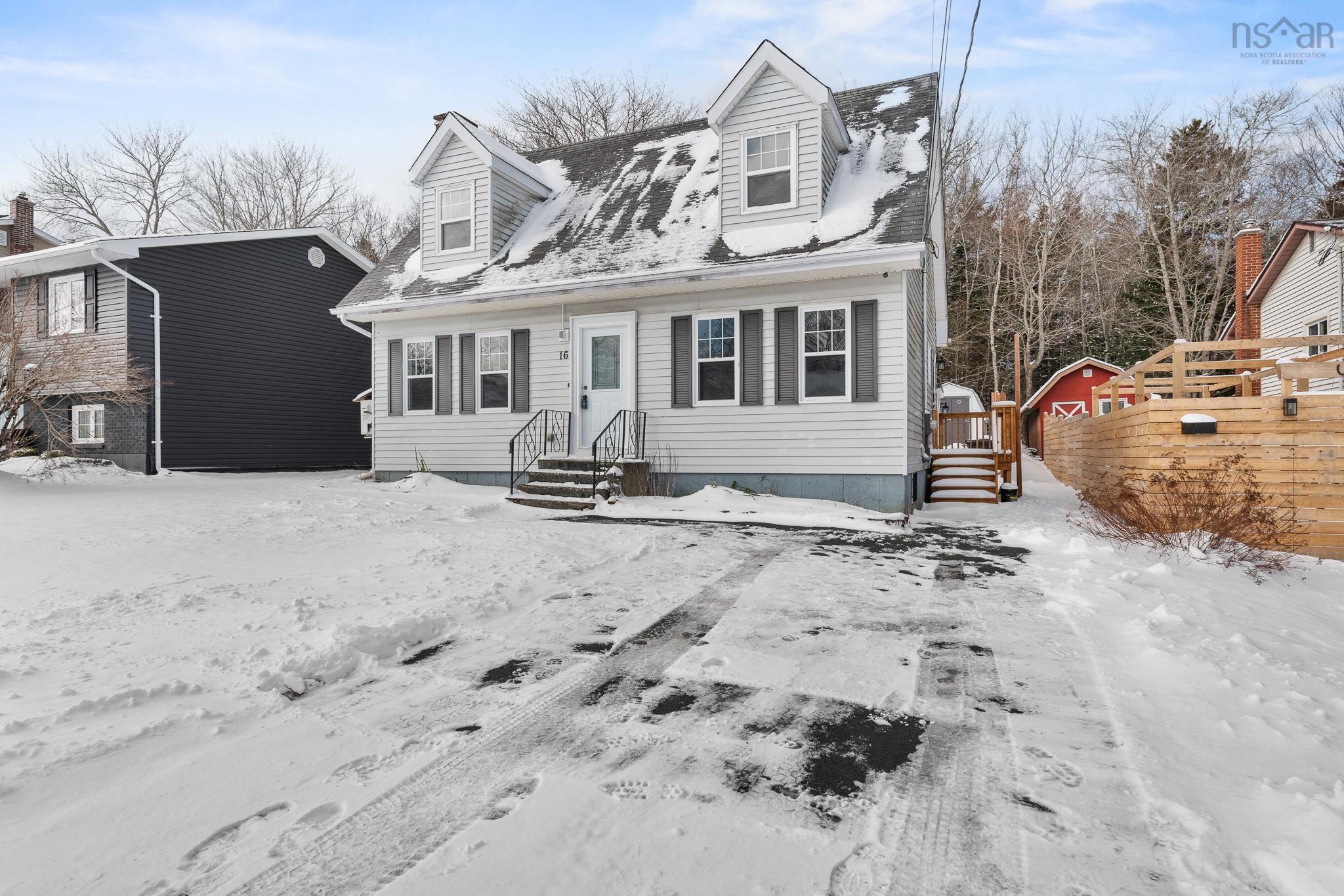 16 Stuart Harris, Dartmouth, NS (MLS 202605642)