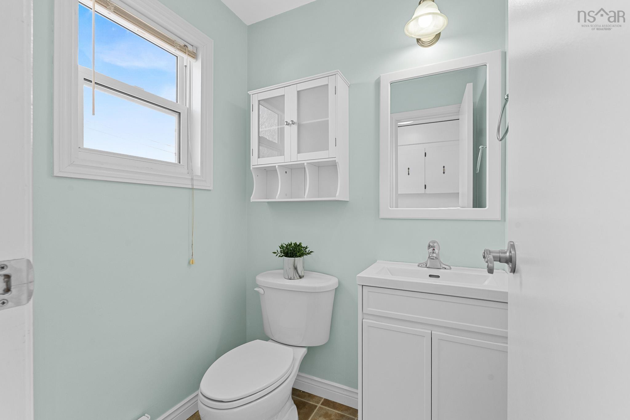 16 Stuart Harris, Dartmouth, NS (MLS 202605642)