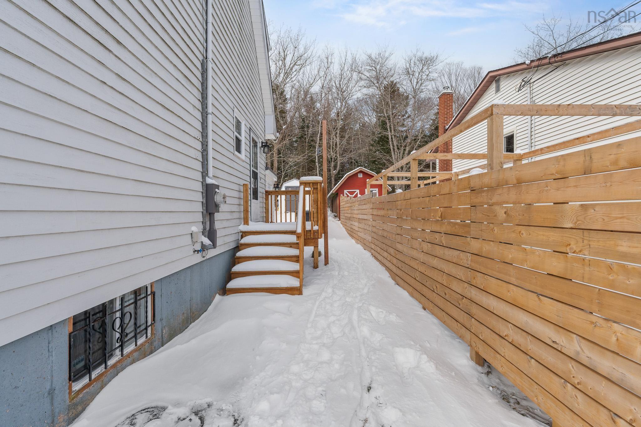 16 Stuart Harris, Dartmouth, NS (MLS 202605642)