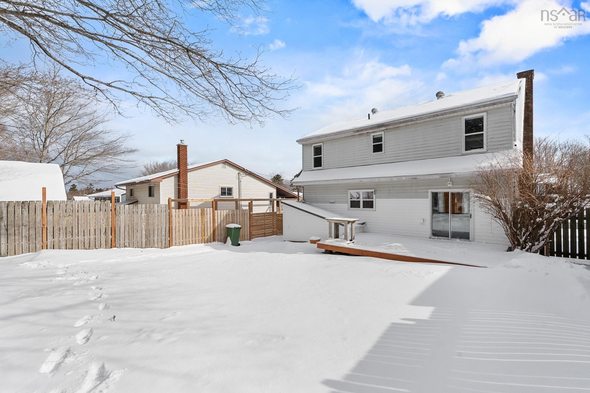 16 Stuart Harris, Dartmouth, NS (MLS 202605642)