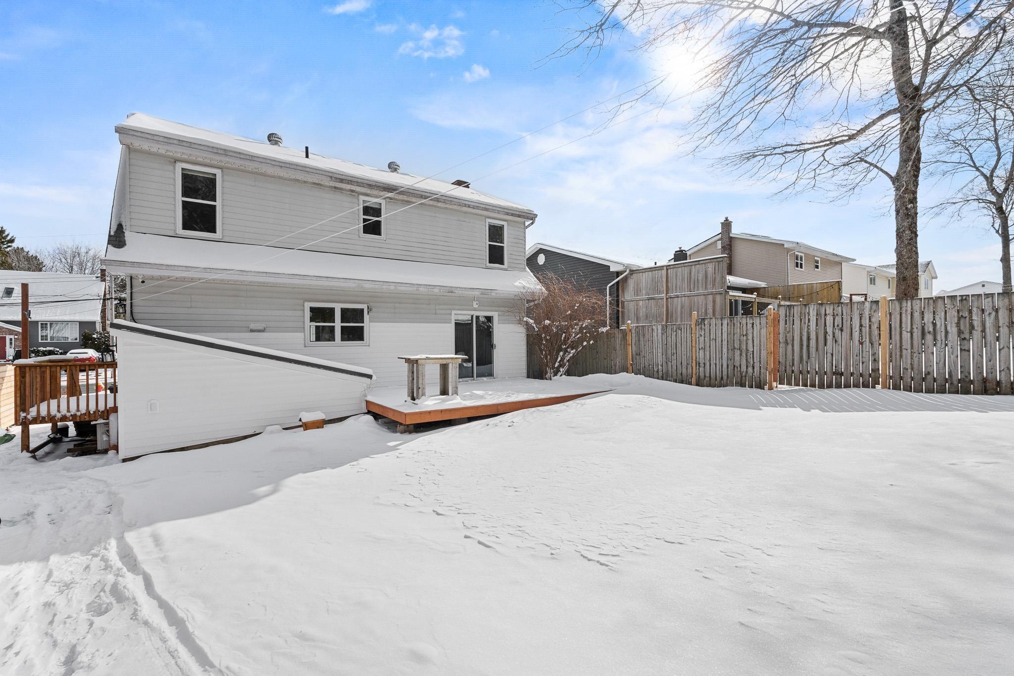 16 Stuart Harris, Dartmouth, NS (MLS 202605642)