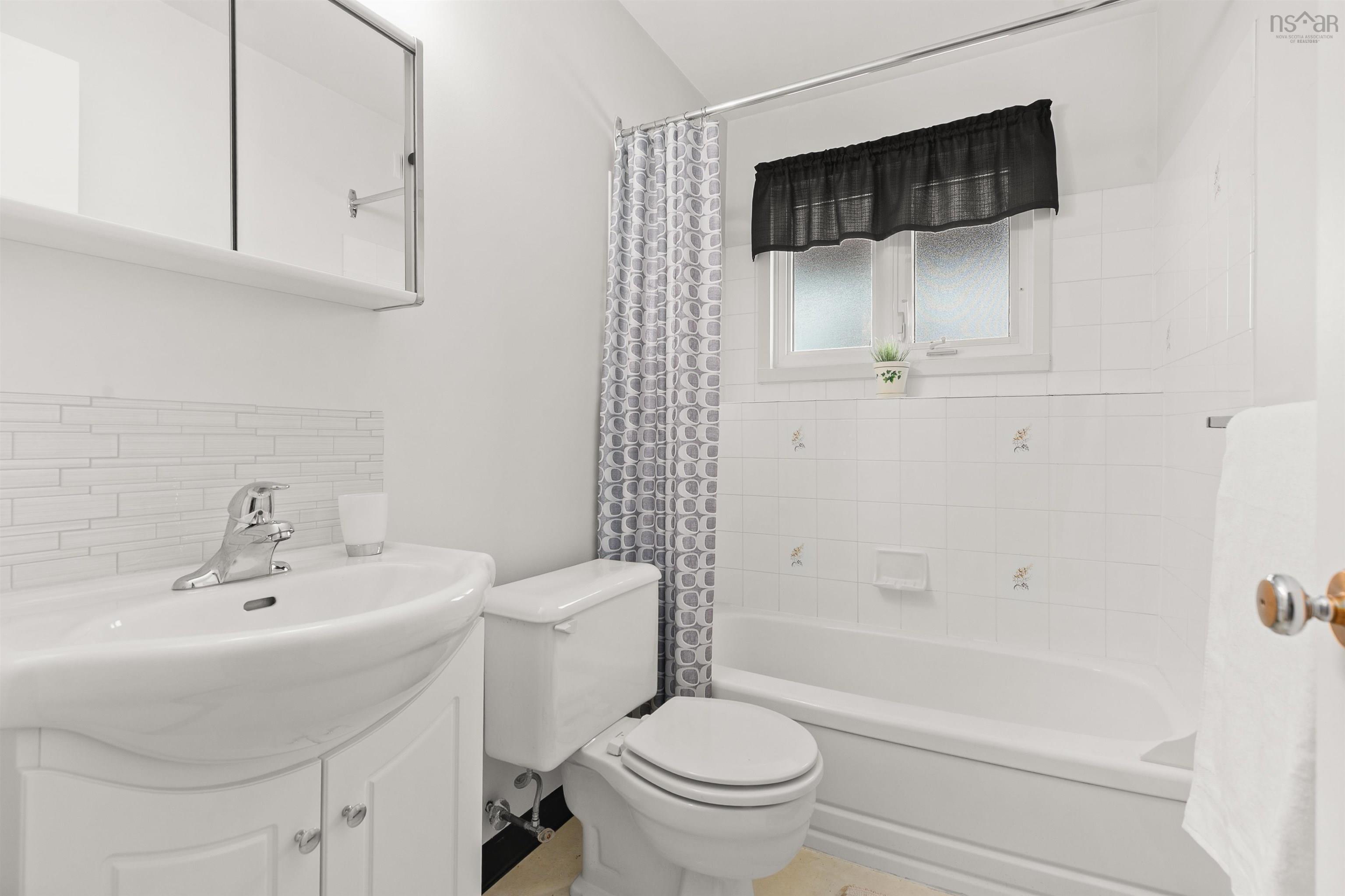 44 Clearview Street, Halifax, NS (MLS 202605645)