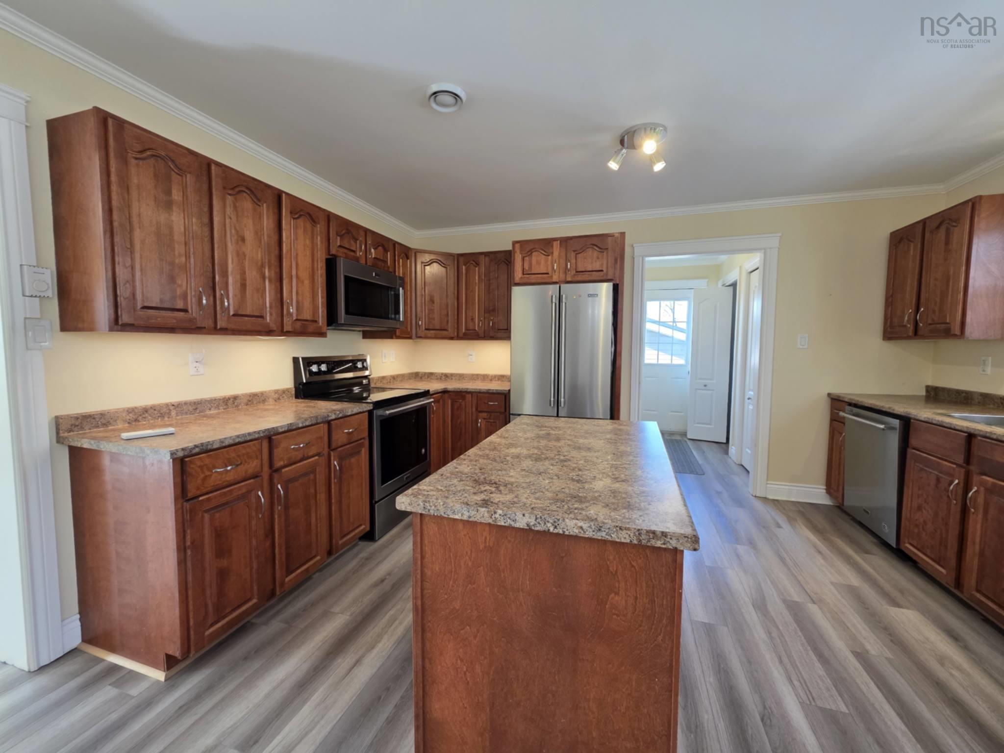 $379,900.00: 104 Quarry Hill Drive, Wallace