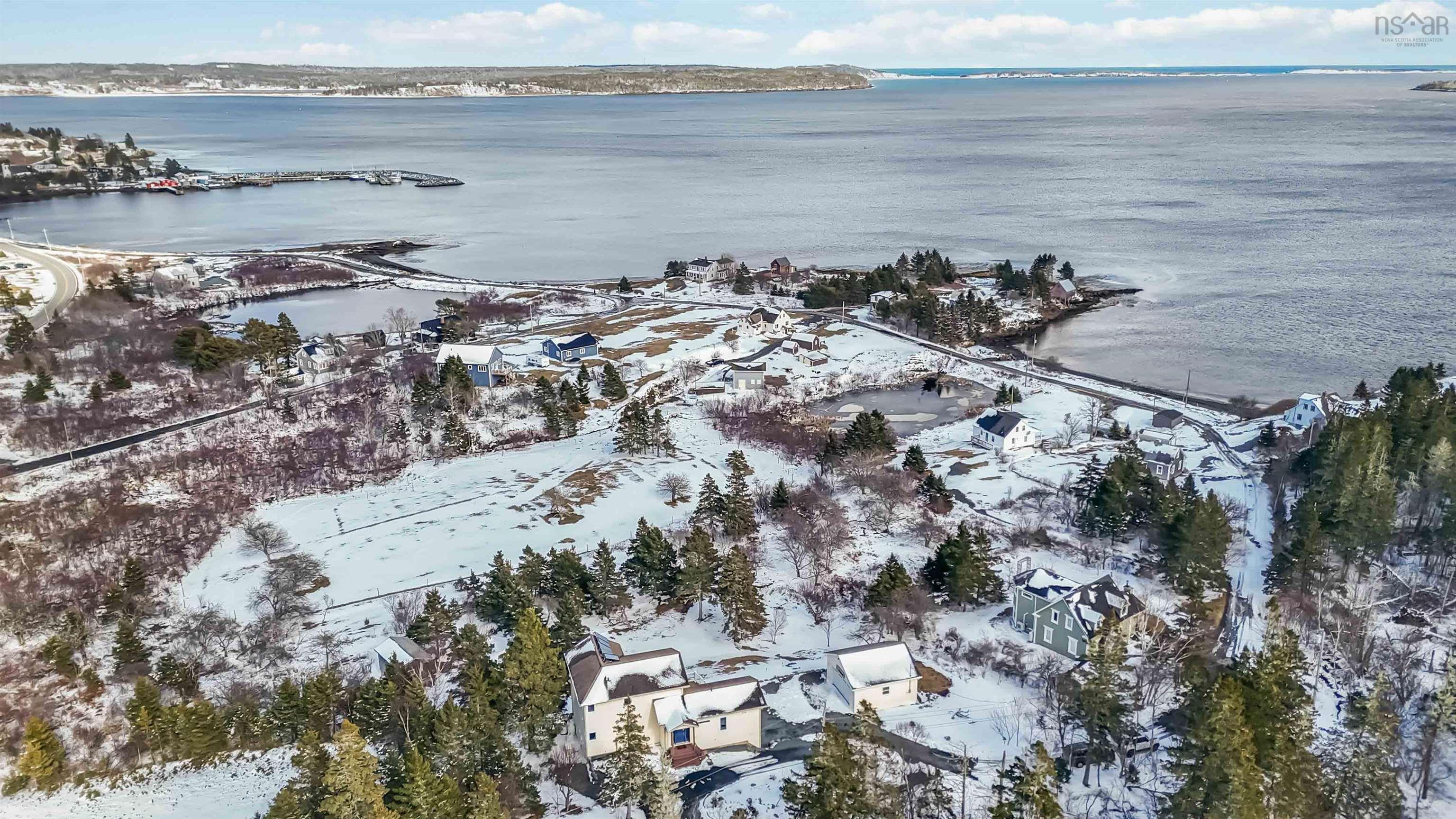 $875,000.00: 82 Bells Cove Extension, Dublin Shore