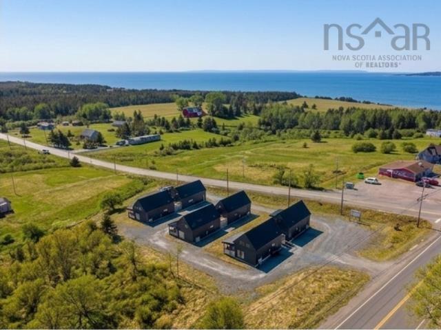 $1,700,000.00: 15 Shore Road, Harbourview