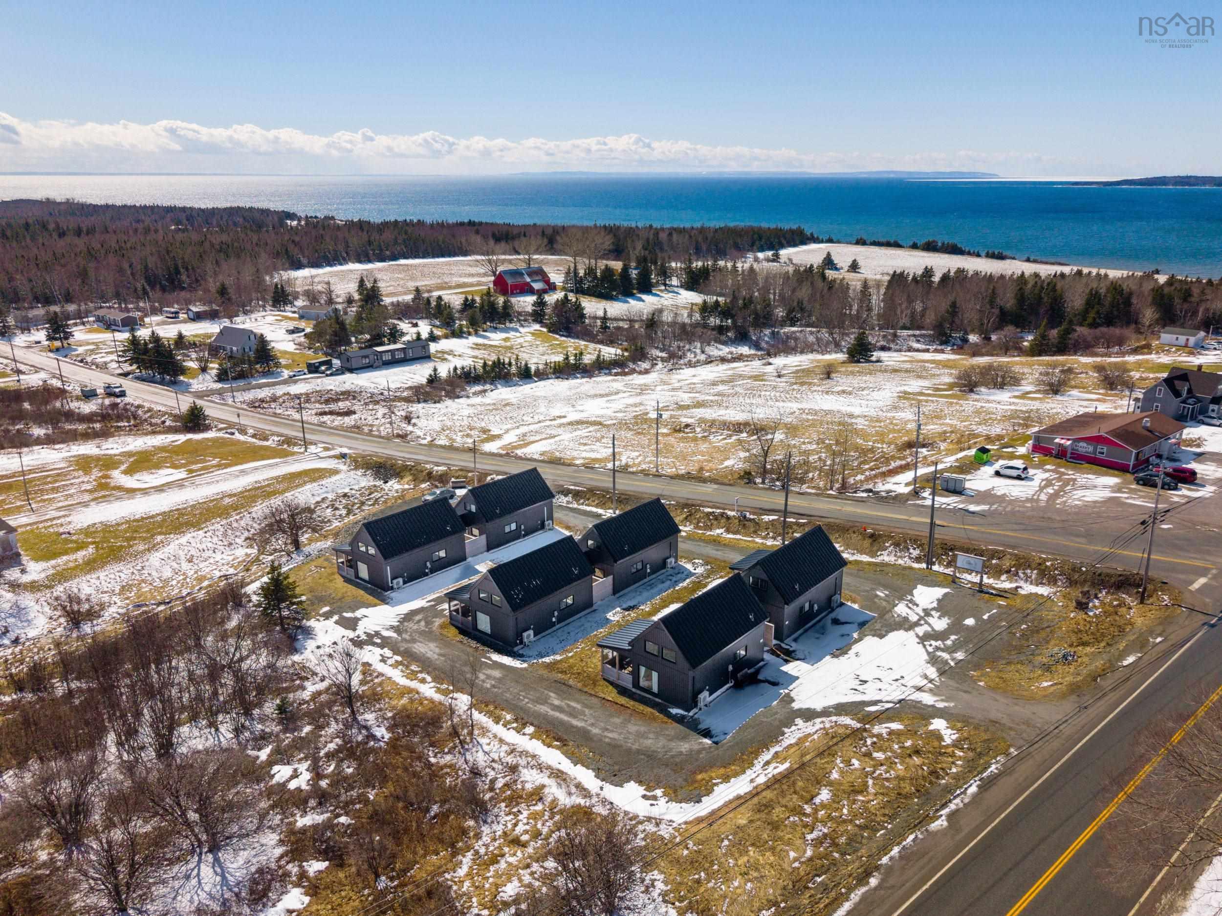 $1,750,000.00: 15 Shore Road, Harbourview