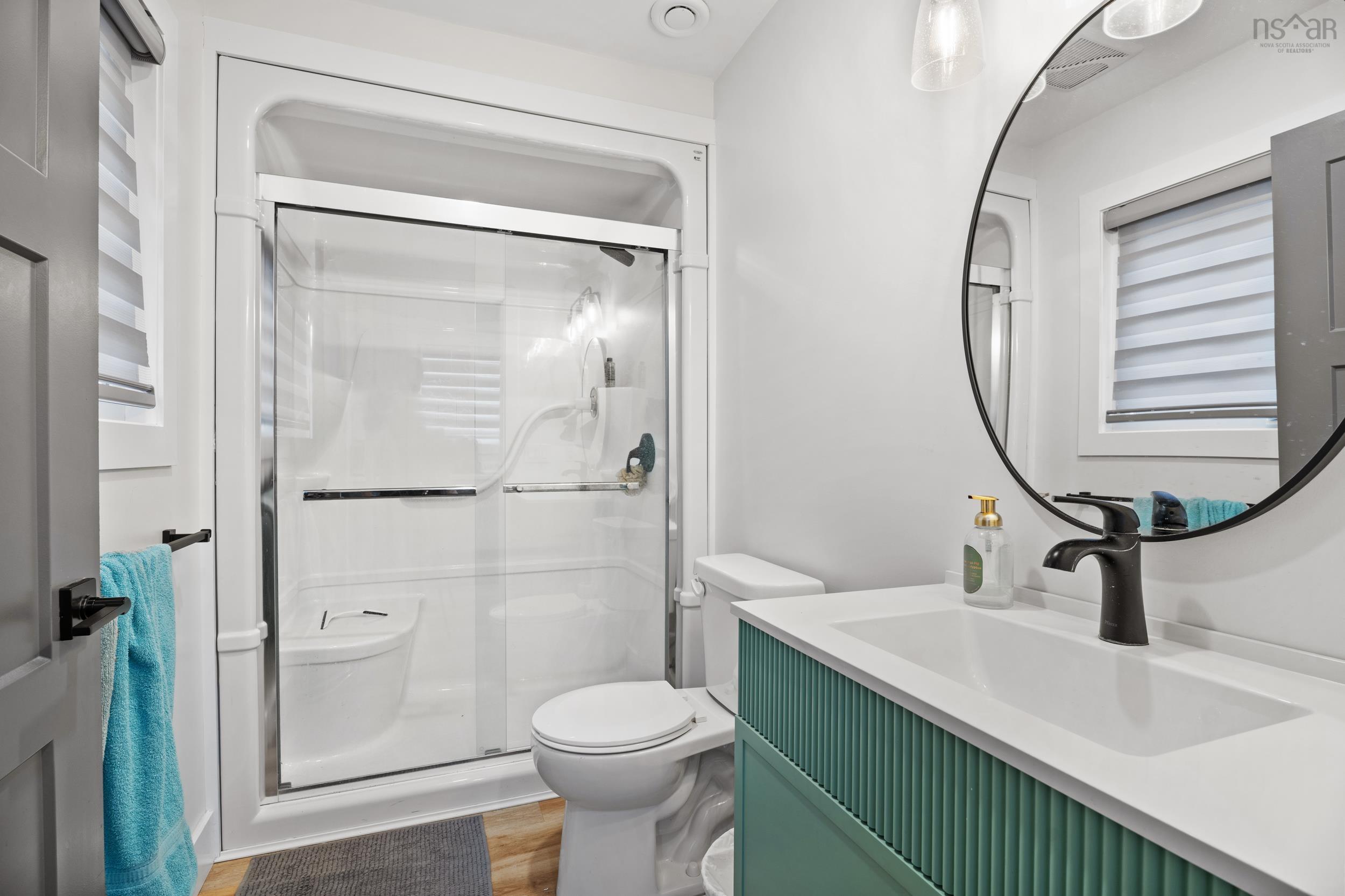 $1,750,000.00: 15 Shore Road, Harbourview