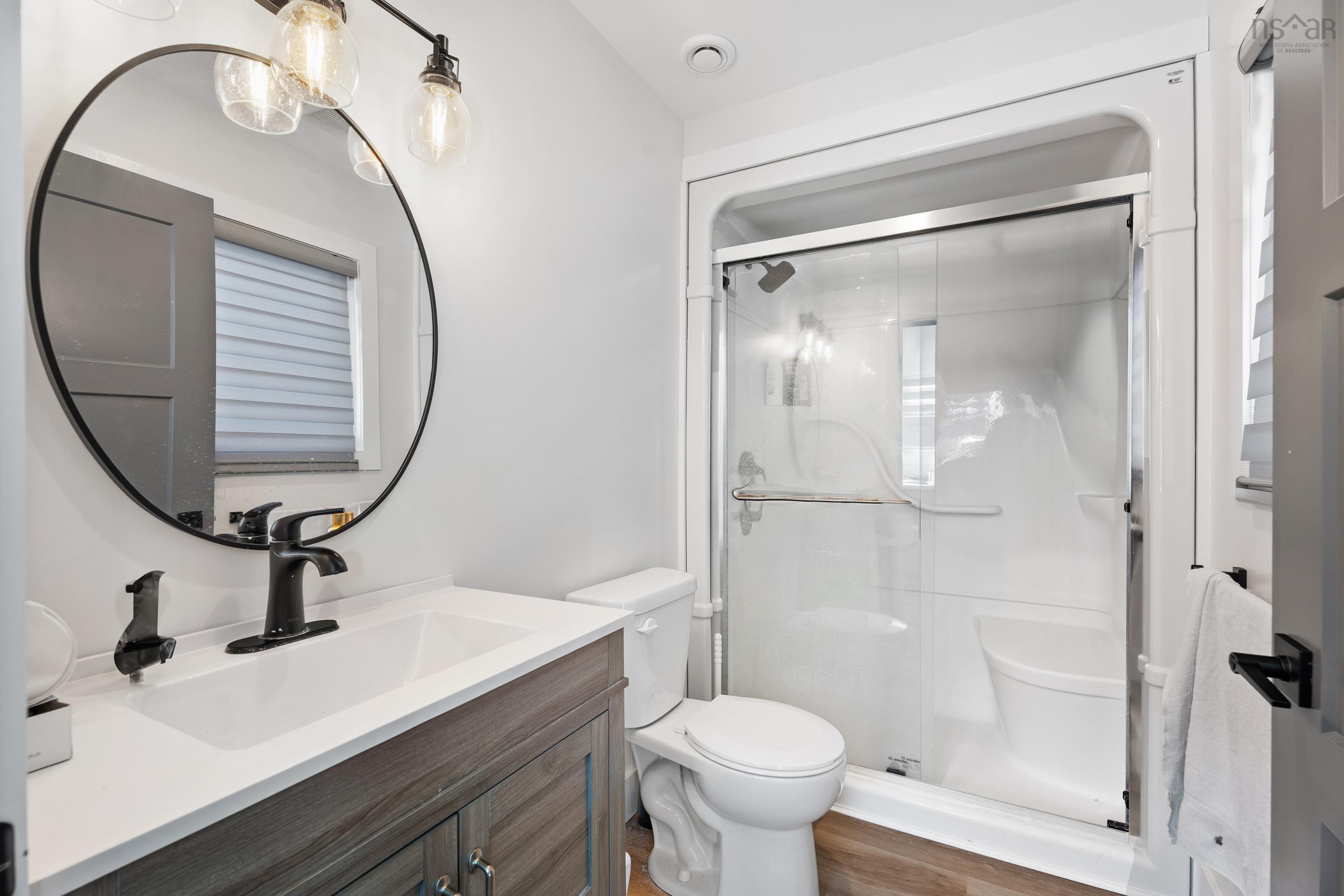 $1,750,000.00: 15 Shore Road, Harbourview