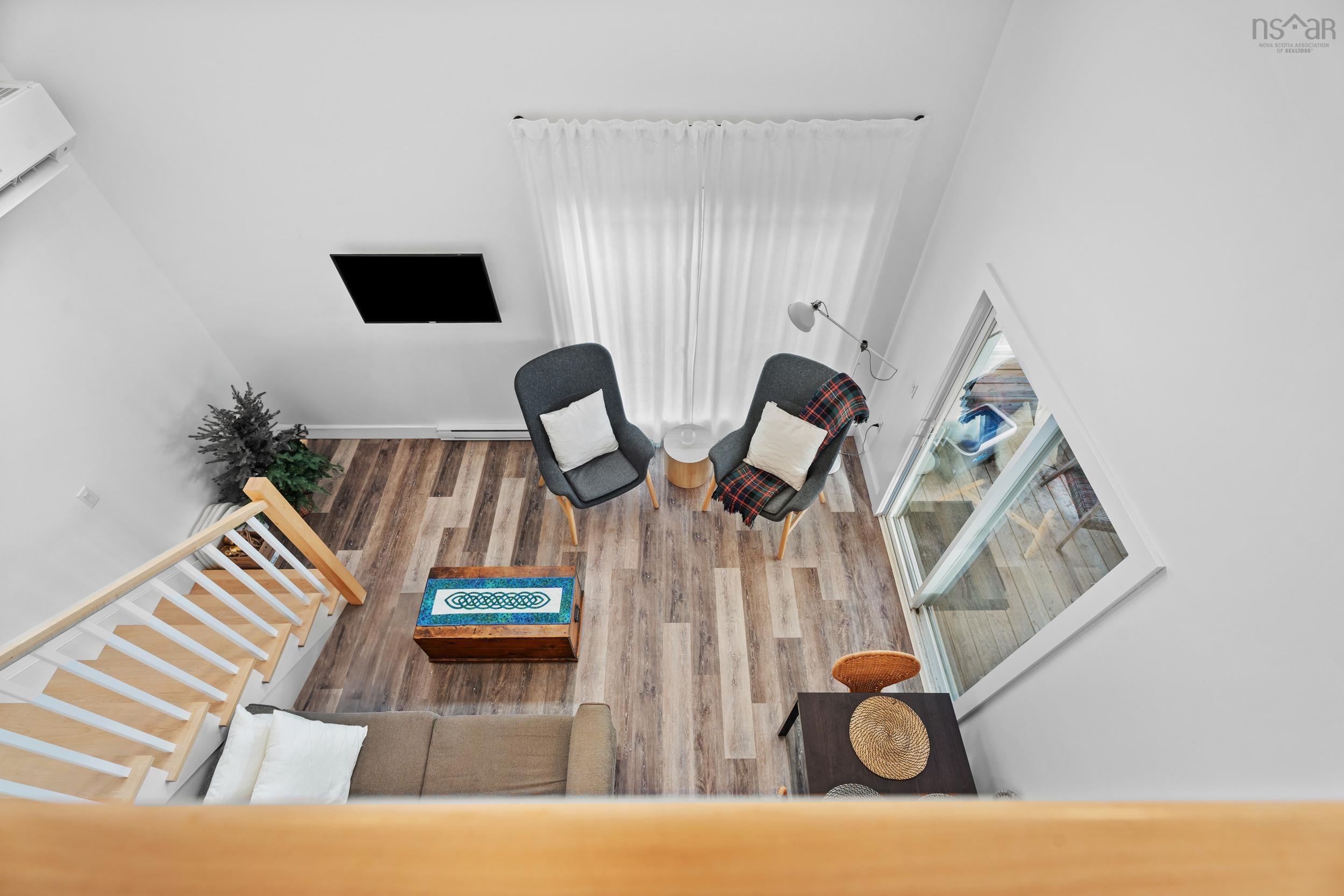 $1,750,000.00: 15 Shore Road, Harbourview