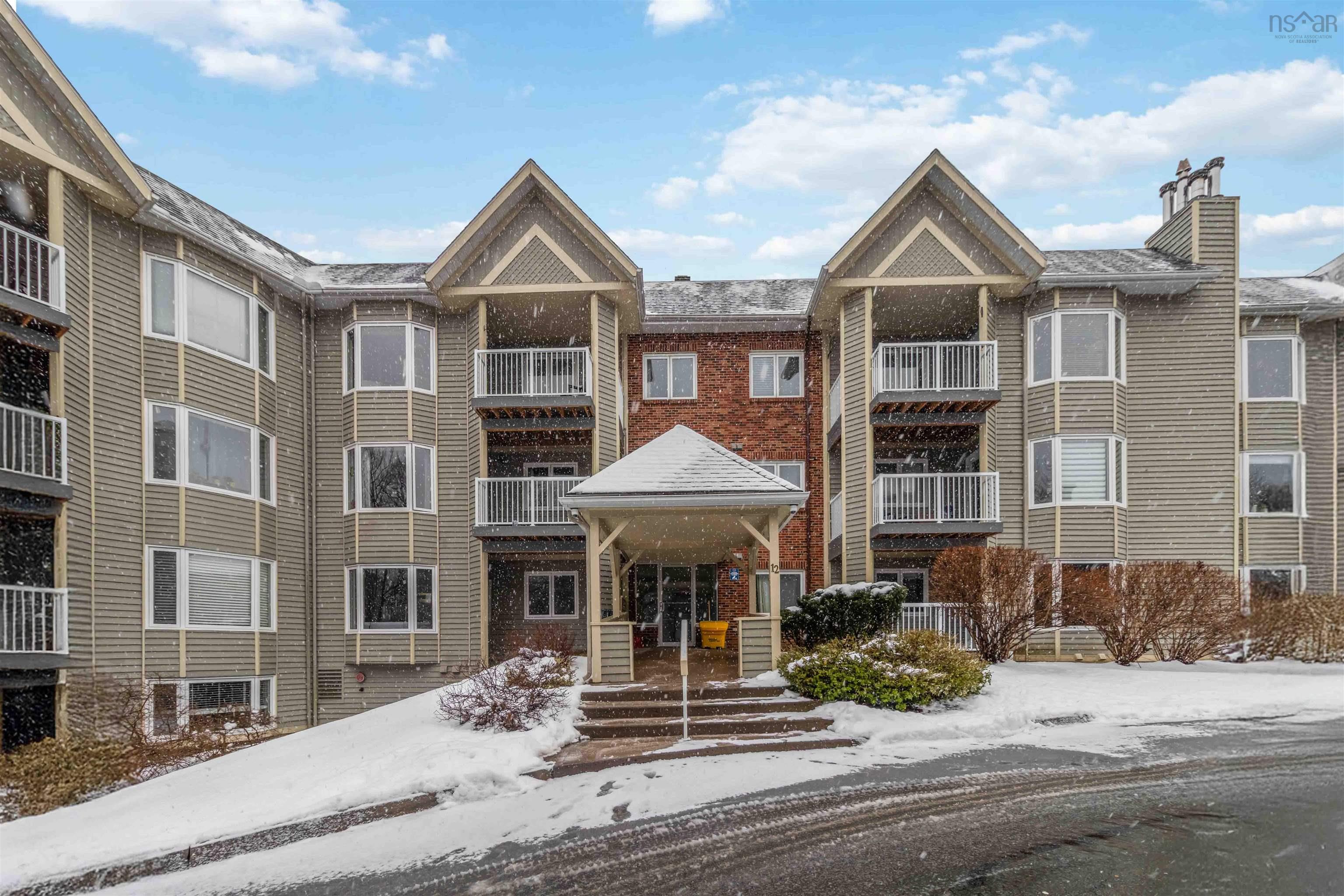 $448,500.00: 104 12 Spinnaker Drive, Halifax