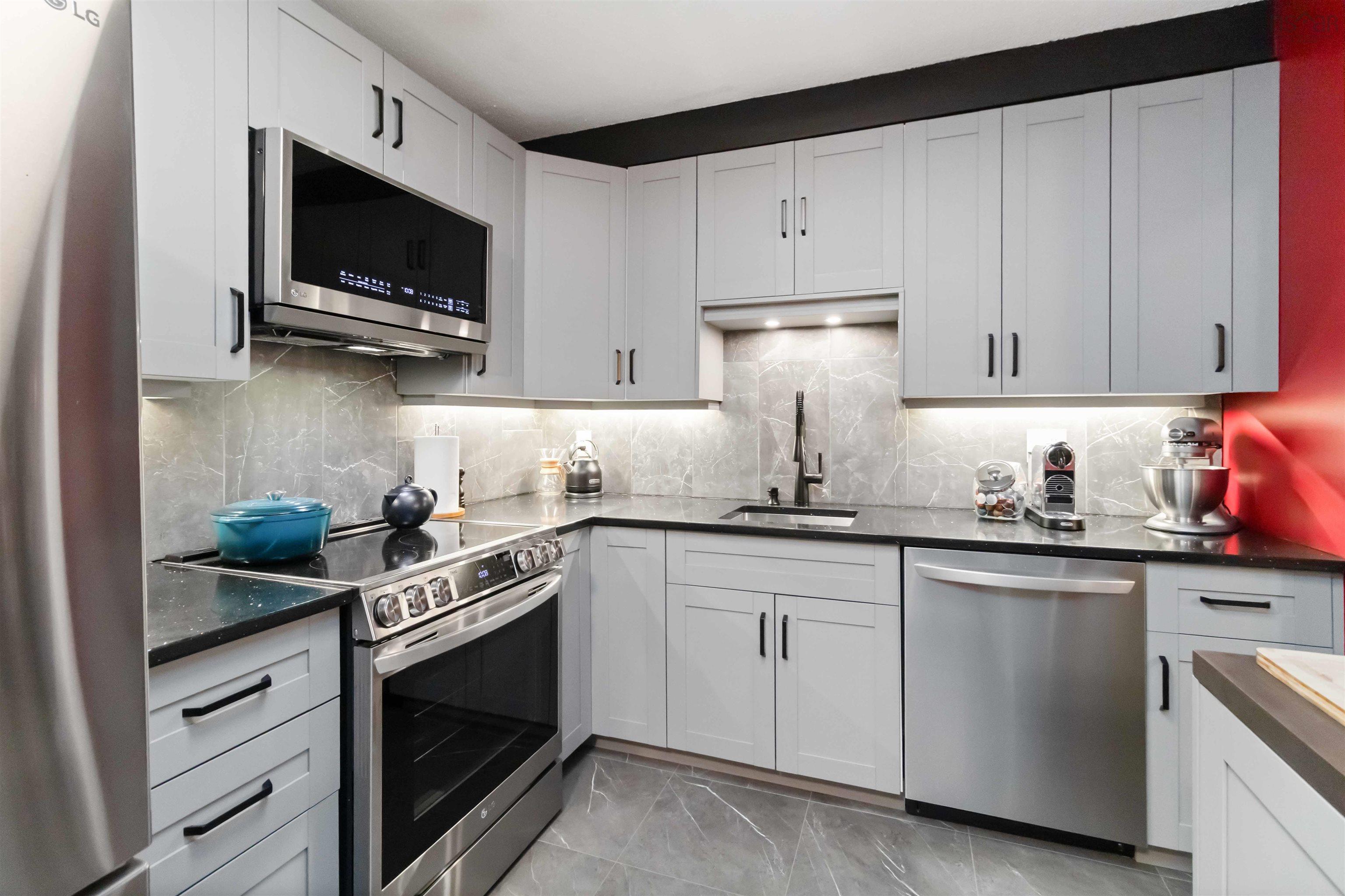 $448,500.00: 104 12 Spinnaker Drive, Halifax