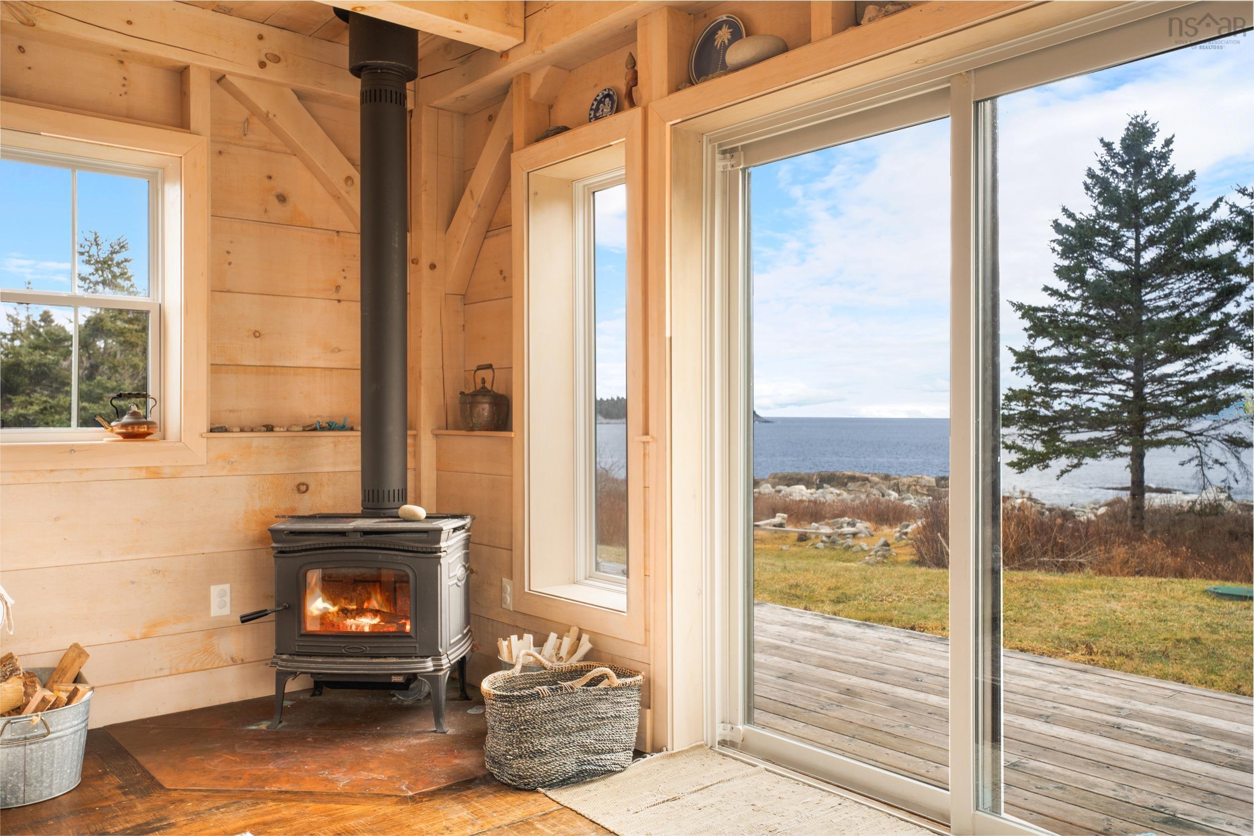 $559,000.00: 77 Sand Beach Road, Western Head