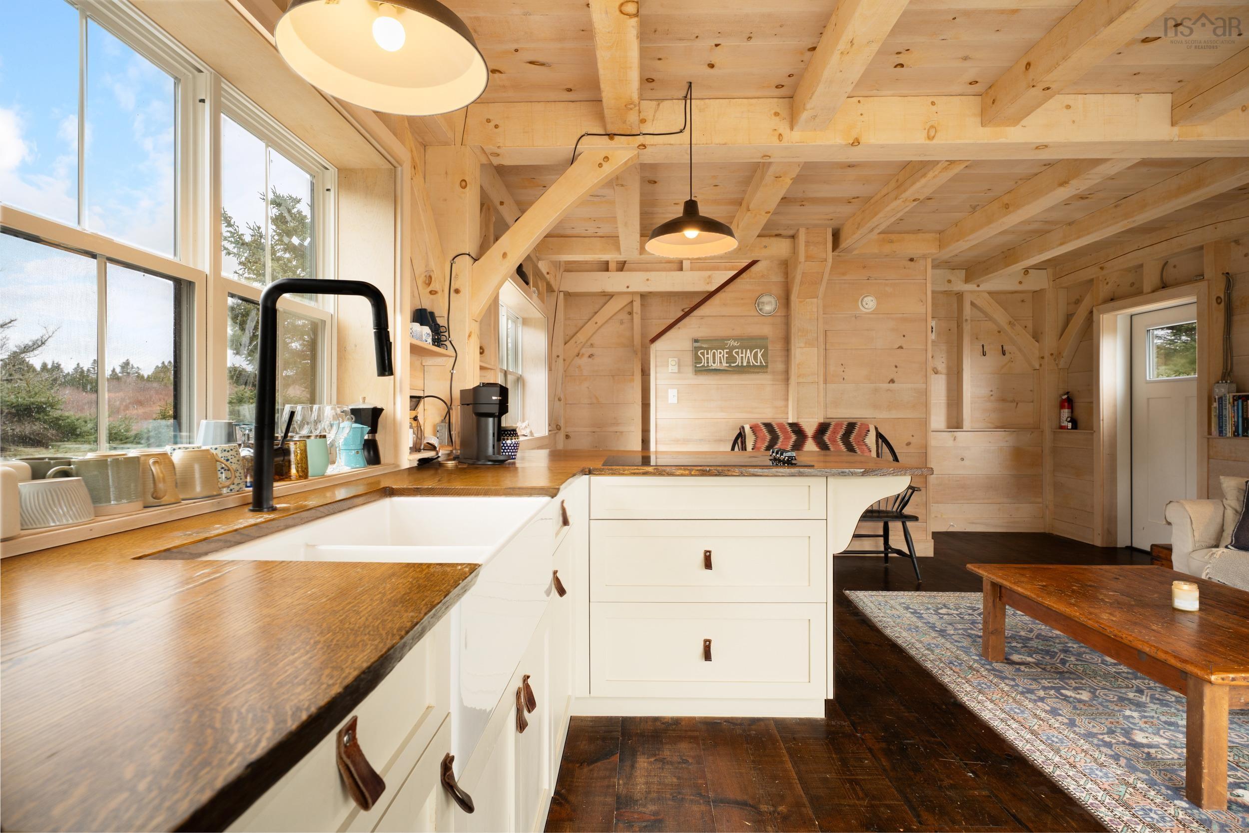 $559,000.00: 77 Sand Beach Road, Western Head