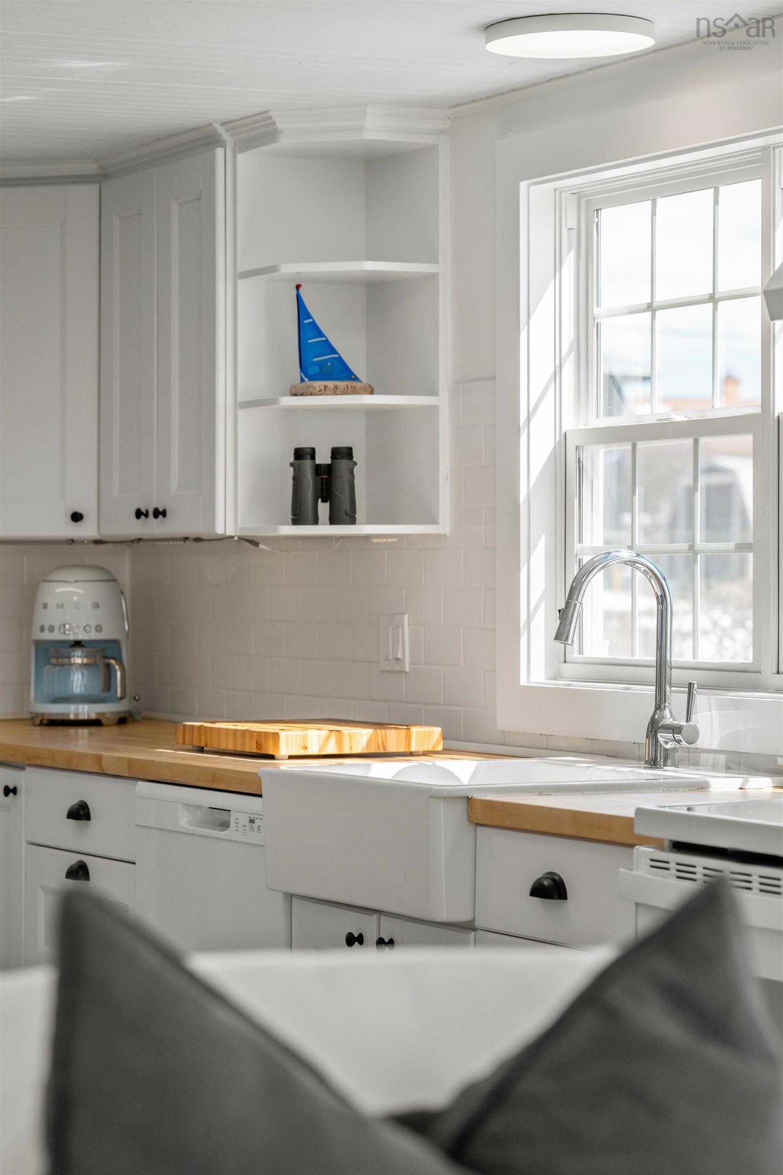 $449,900.00: 566 Little Harbour Road, Little Harbour