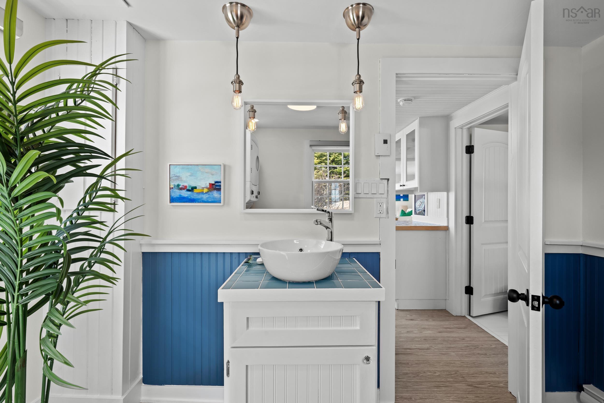 $449,900.00: 566 Little Harbour Road, Little Harbour