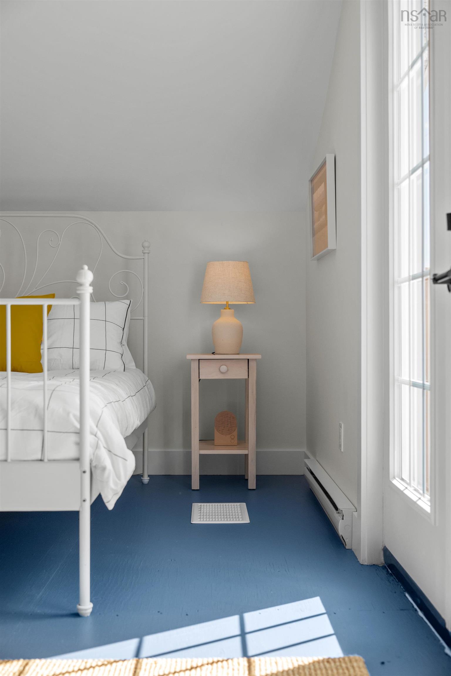 $449,900.00: 566 Little Harbour Road, Little Harbour