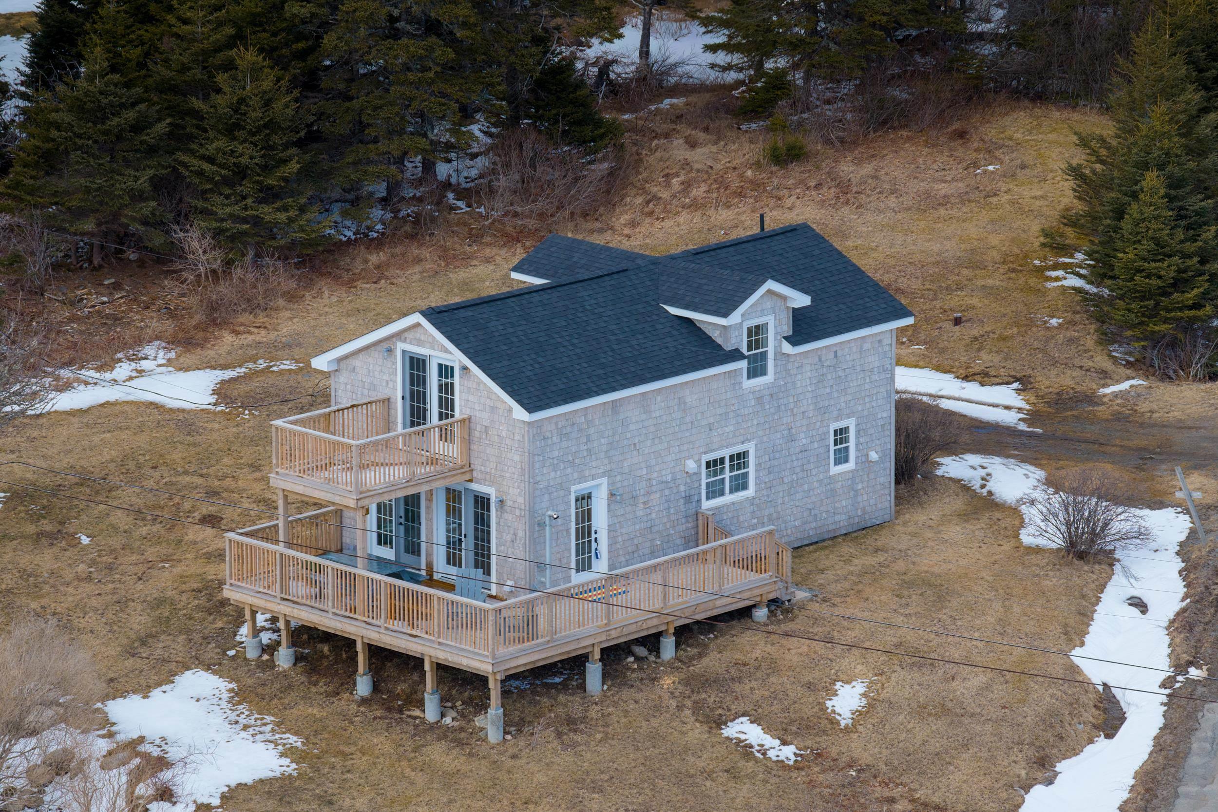 $449,900.00: 566 Little Harbour Road, Little Harbour