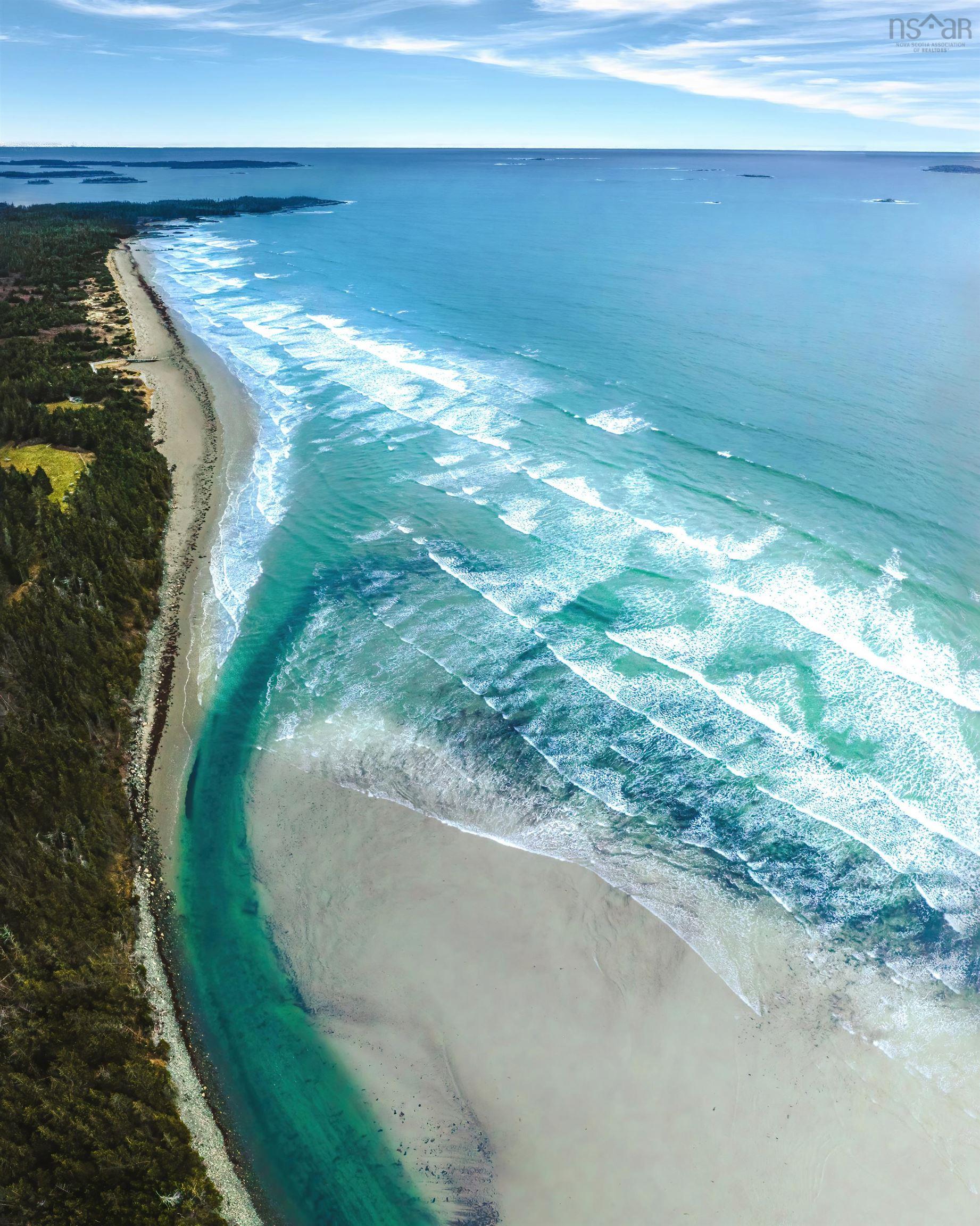 $449,900.00: 566 Little Harbour Road, Little Harbour