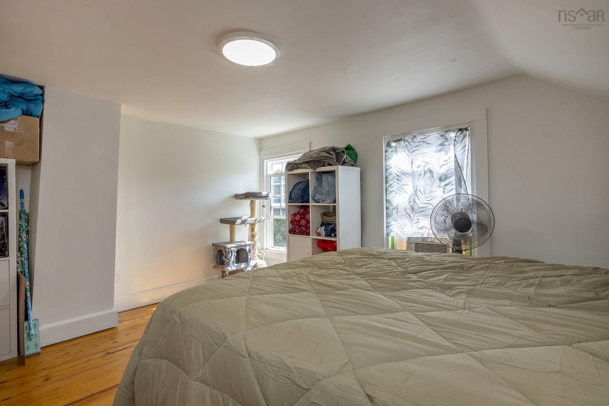 $459,000.00: 40 Pleasant Street, Bear River