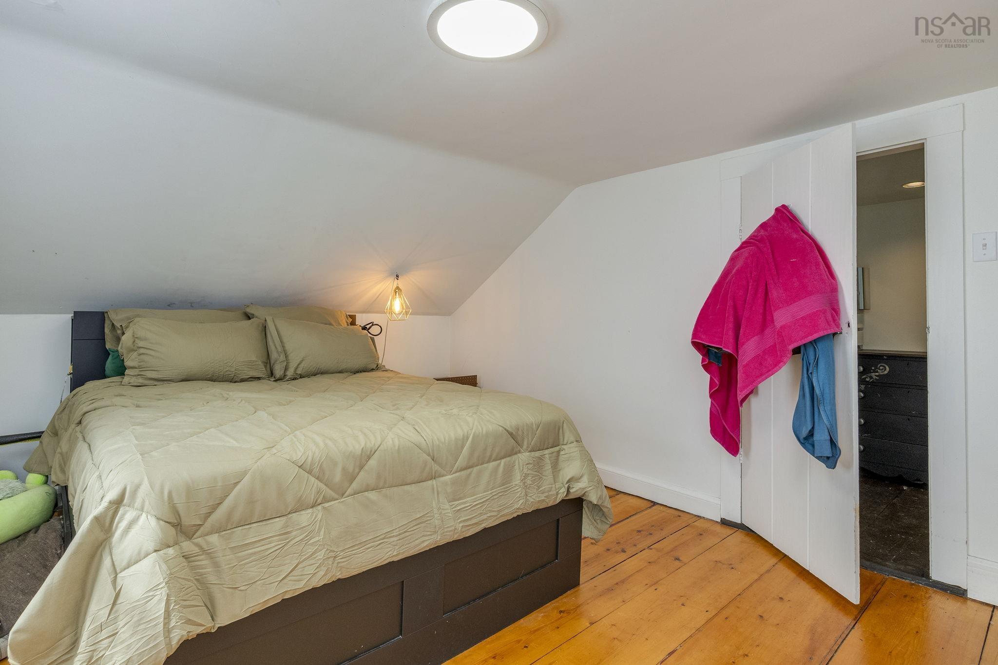 $459,000.00: 40 Pleasant Street, Bear River