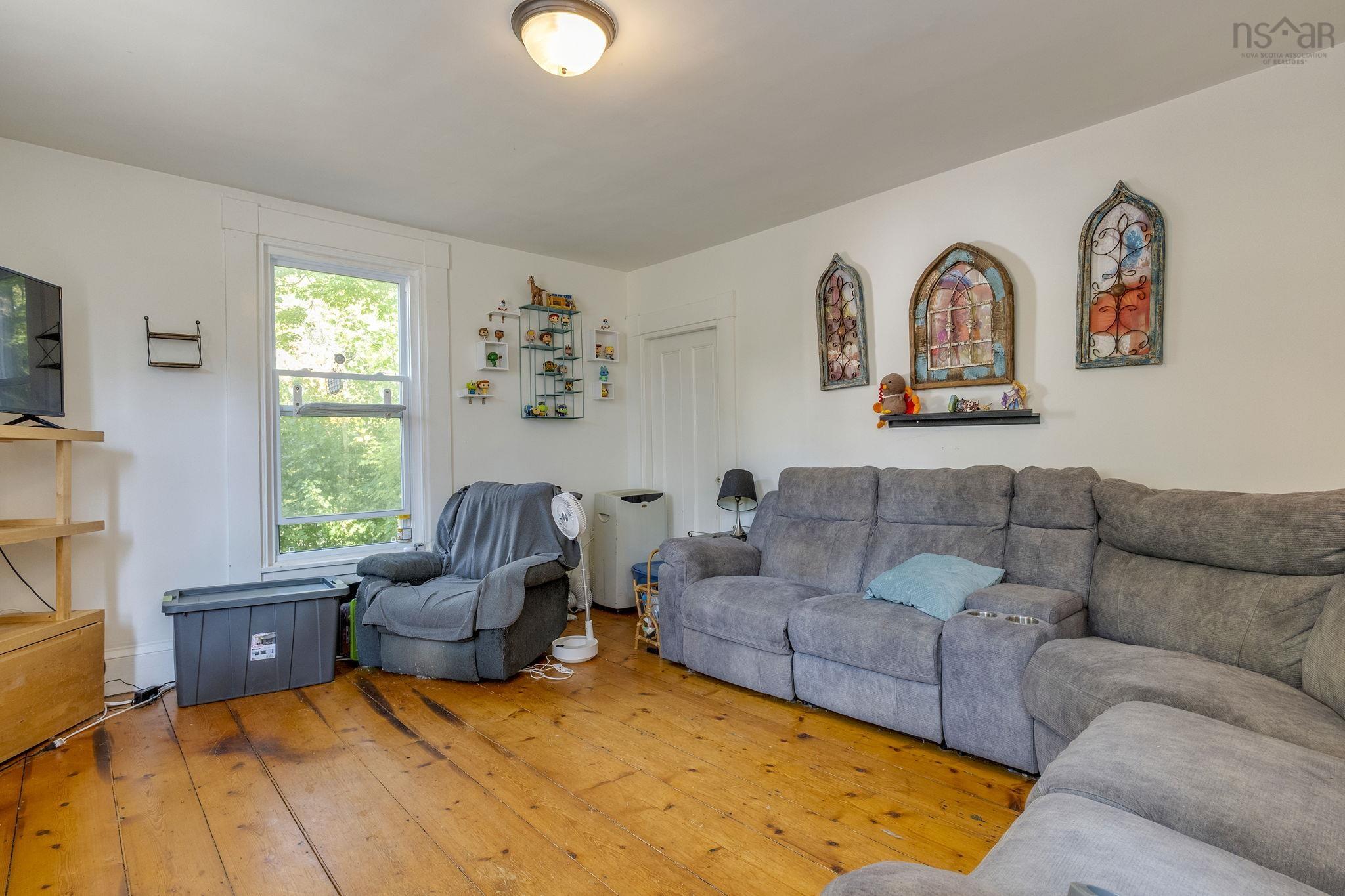 $459,000.00: 40 Pleasant Street, Bear River