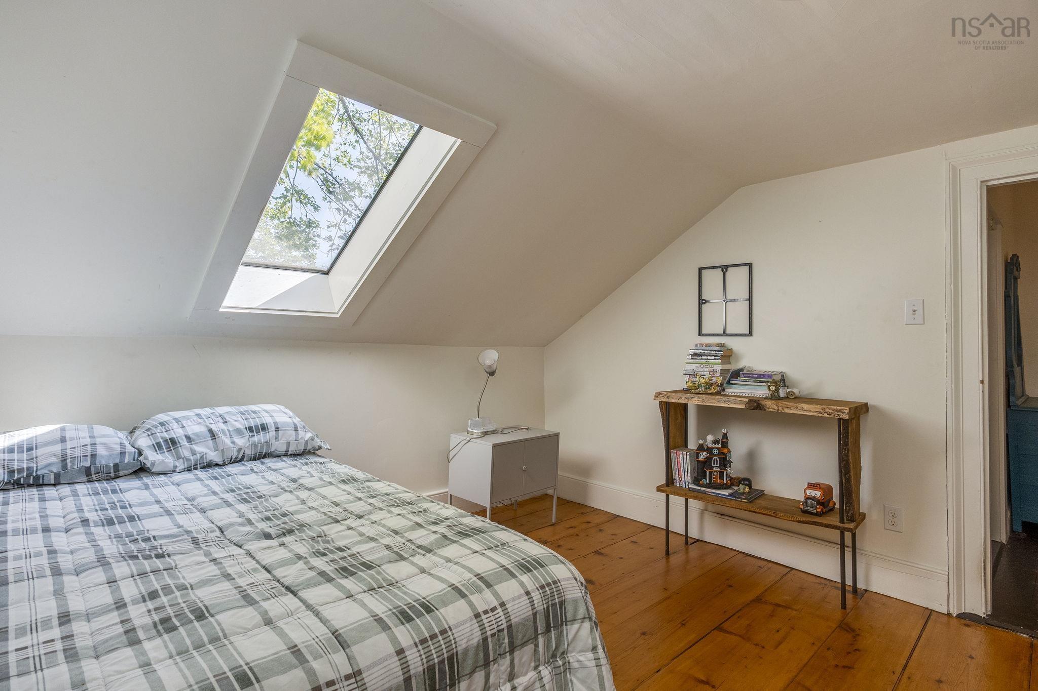 $459,000.00: 40 Pleasant Street, Bear River