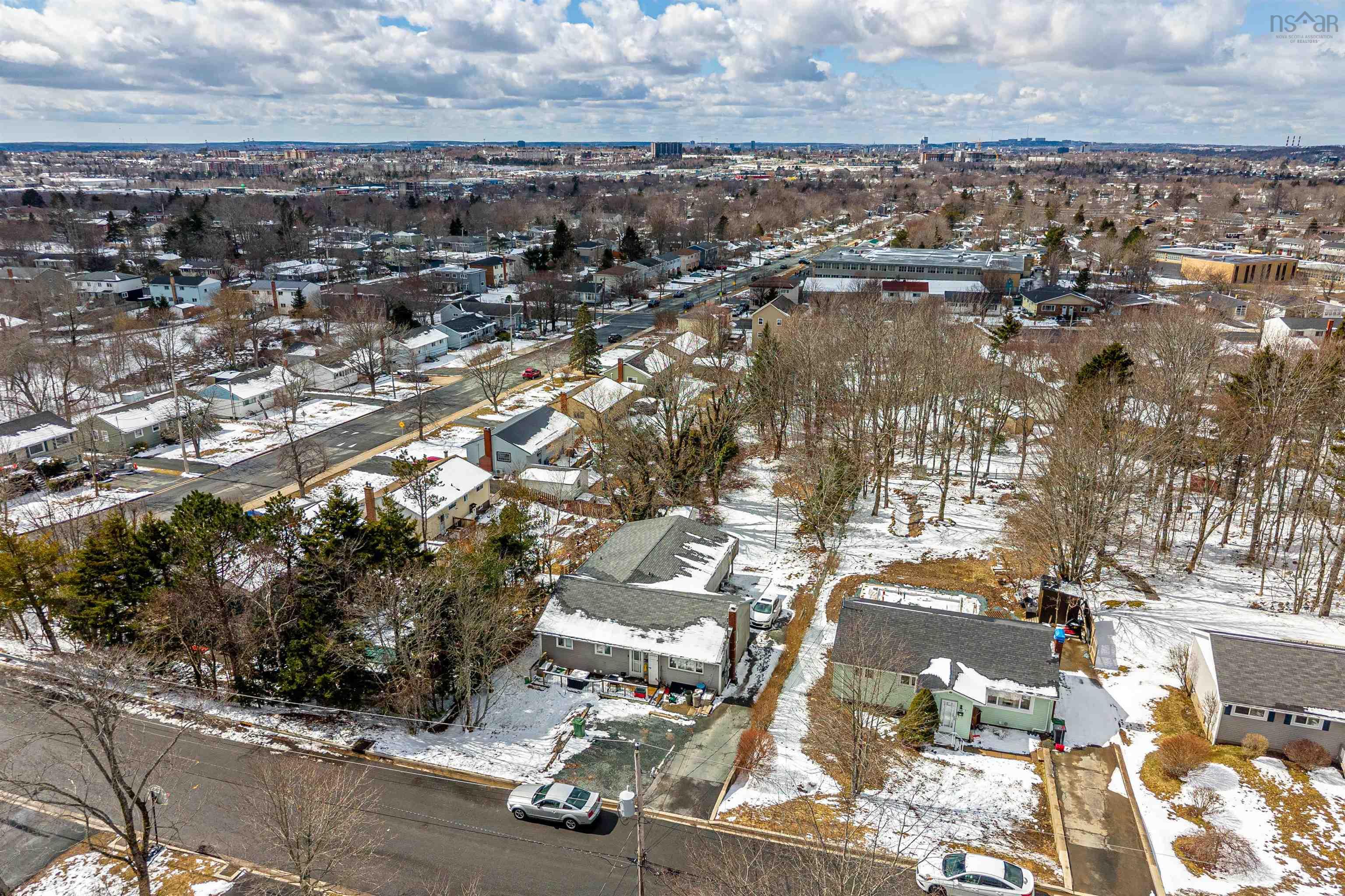 3/3a Pauline Crescent, Dartmouth, NS (MLS 202605692)