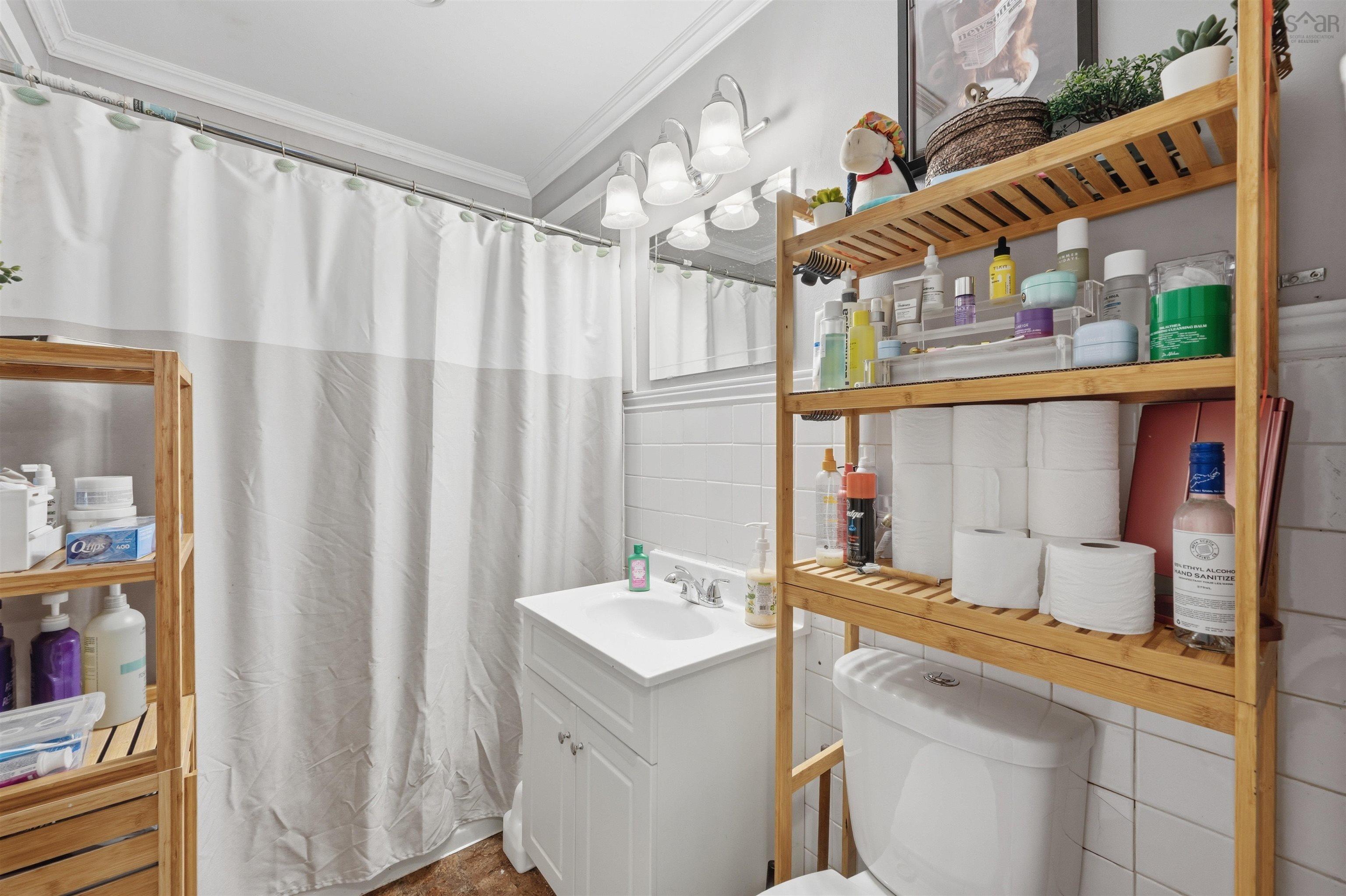 3/3a Pauline Crescent, Dartmouth, NS (MLS 202605692)