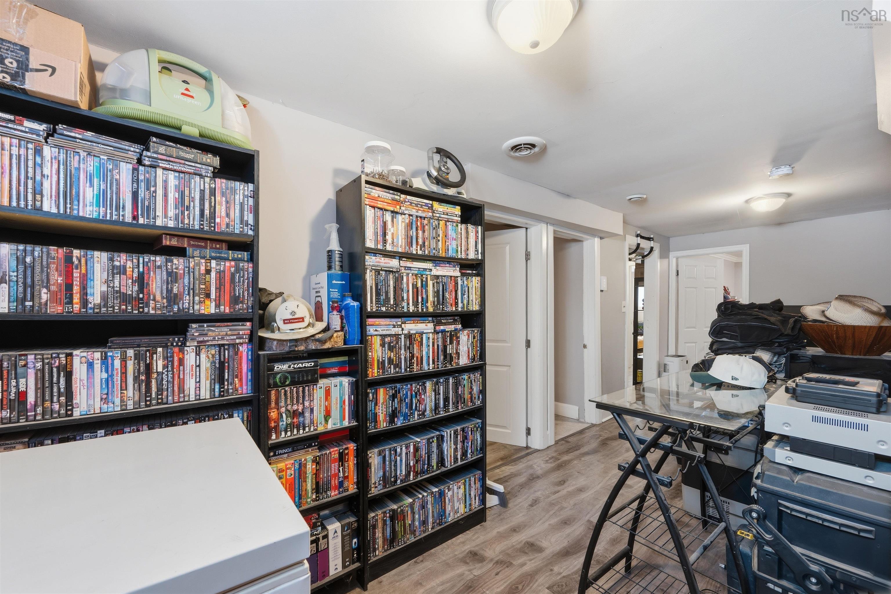 3/3a Pauline Crescent, Dartmouth, NS (MLS 202605692)