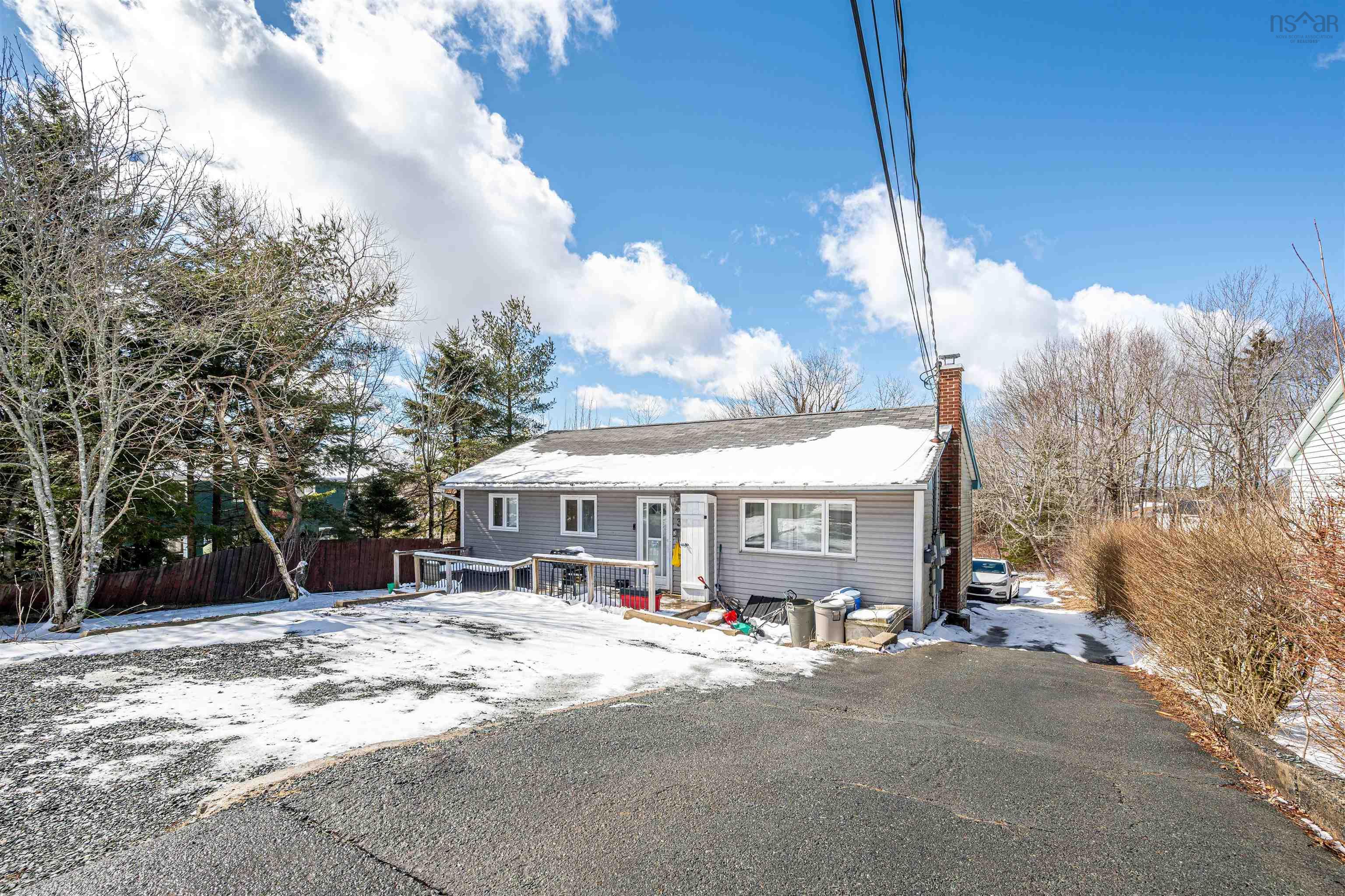 3/3a Pauline Crescent, Dartmouth, NS (MLS 202605692)