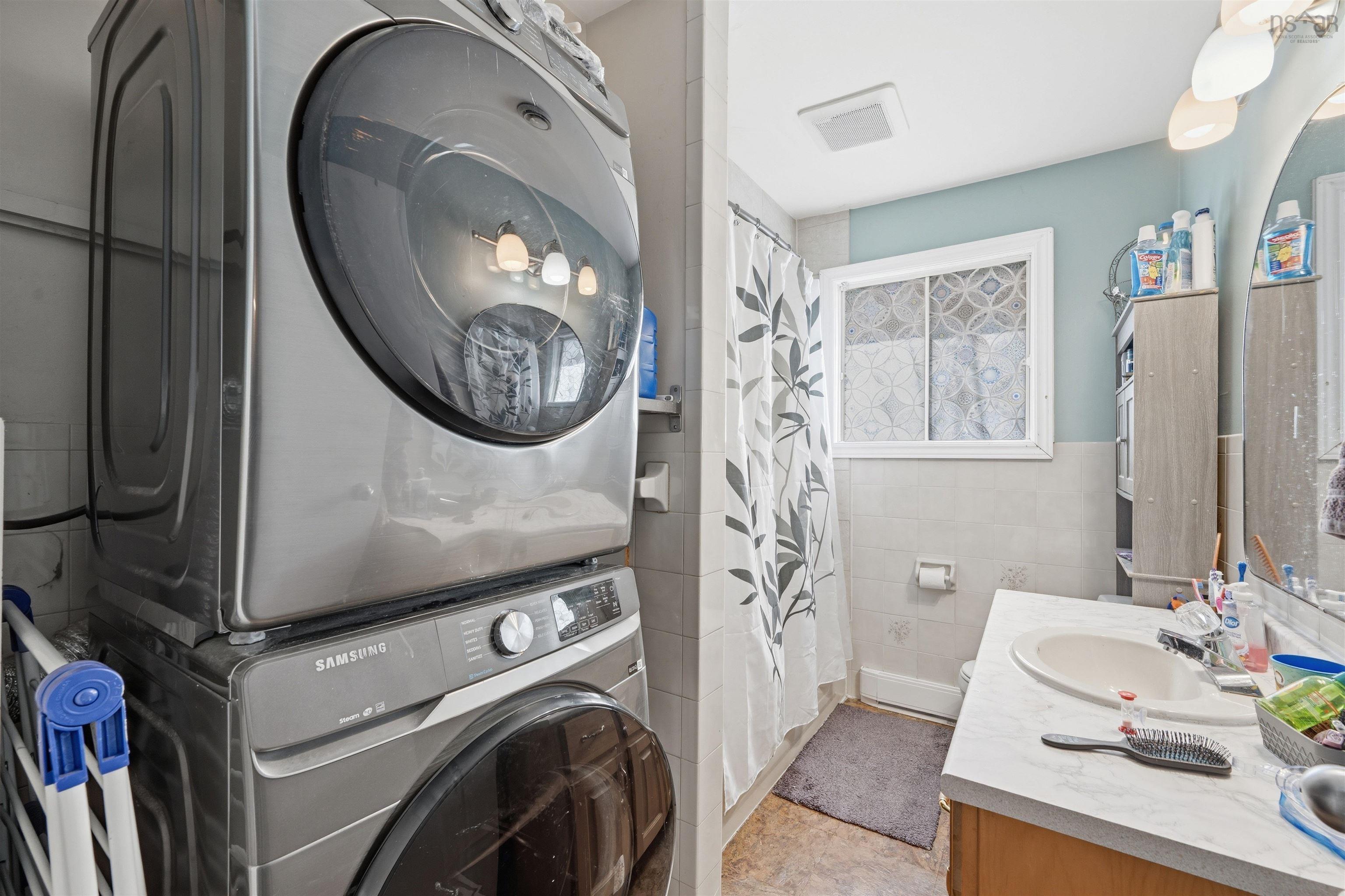 3/3a Pauline Crescent, Dartmouth, NS (MLS 202605692)