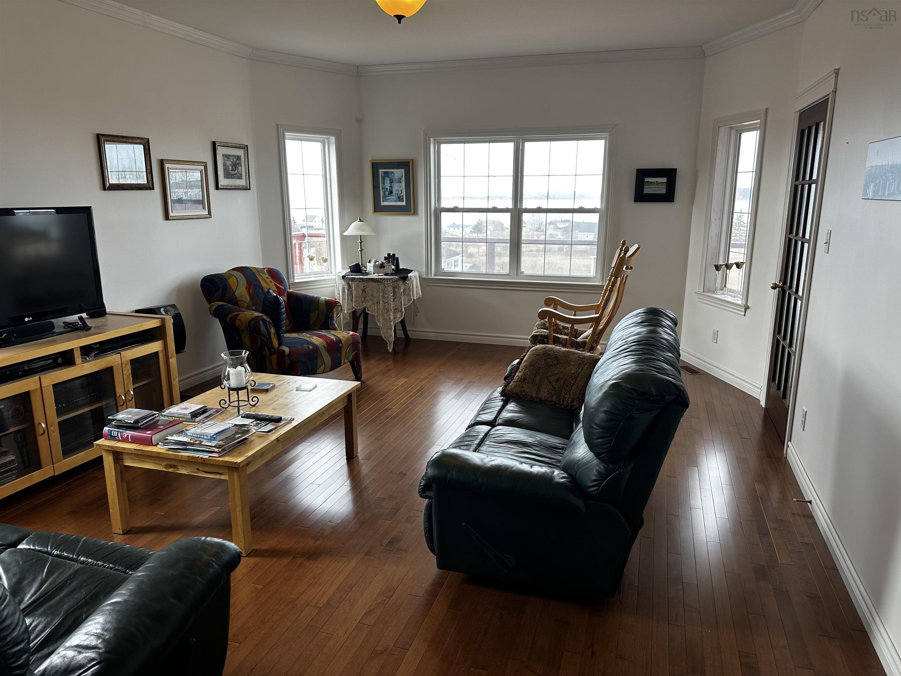 $699,000.00: 109 High Road, Port Hood