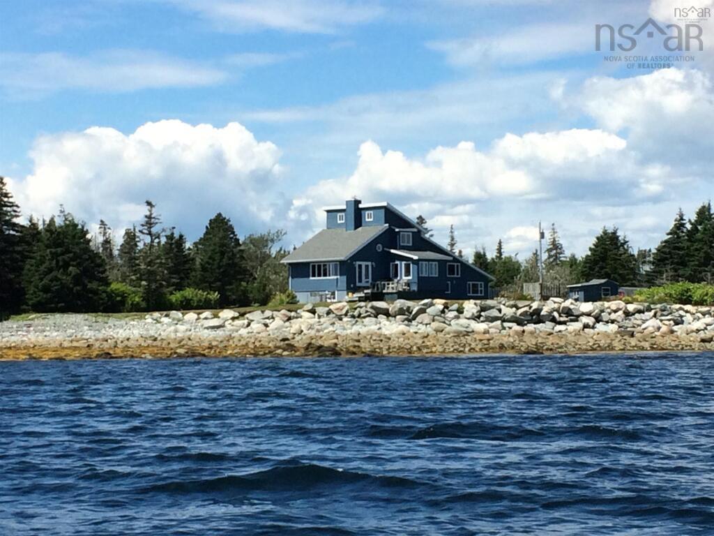 $494,900.00: 125 Mozier Cove Road, Sober Island