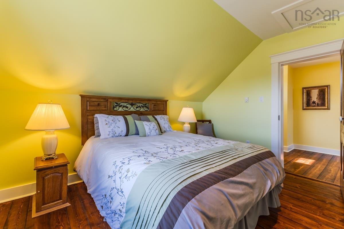 $549,900.00: 60 Church Street, Wallace