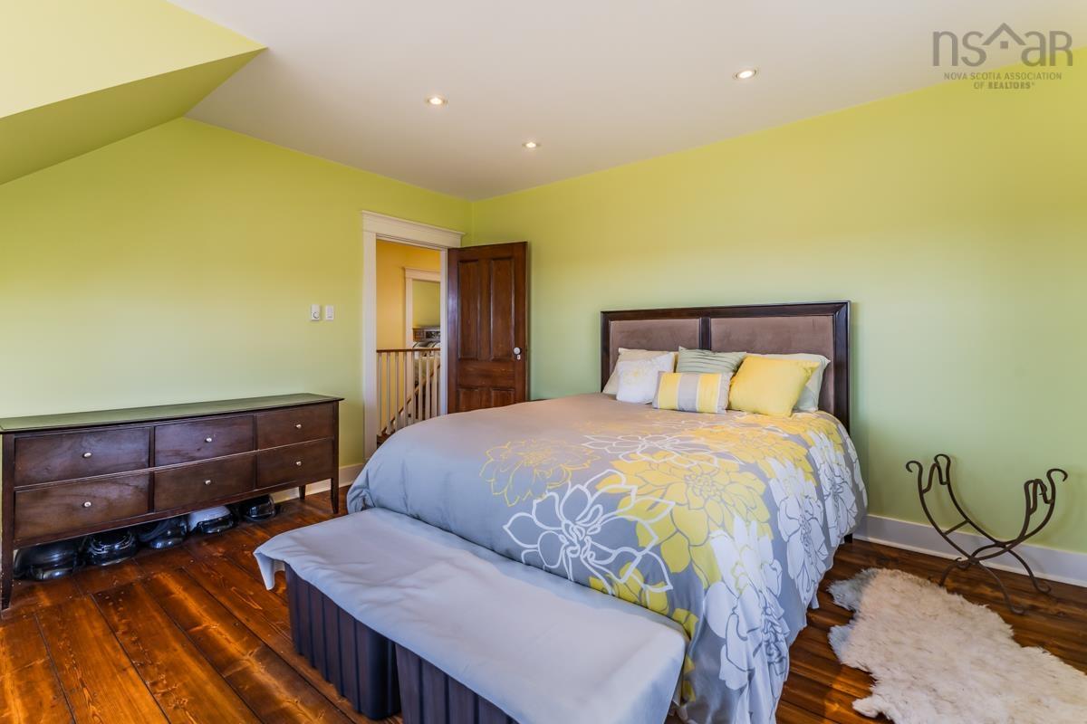 $549,900.00: 60 Church Street, Wallace