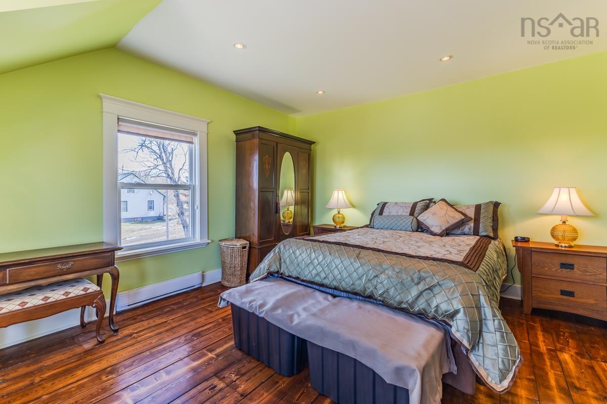 $549,900.00: 60 Church Street, Wallace