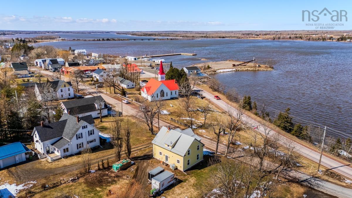 $549,900.00: 60 Church Street, Wallace