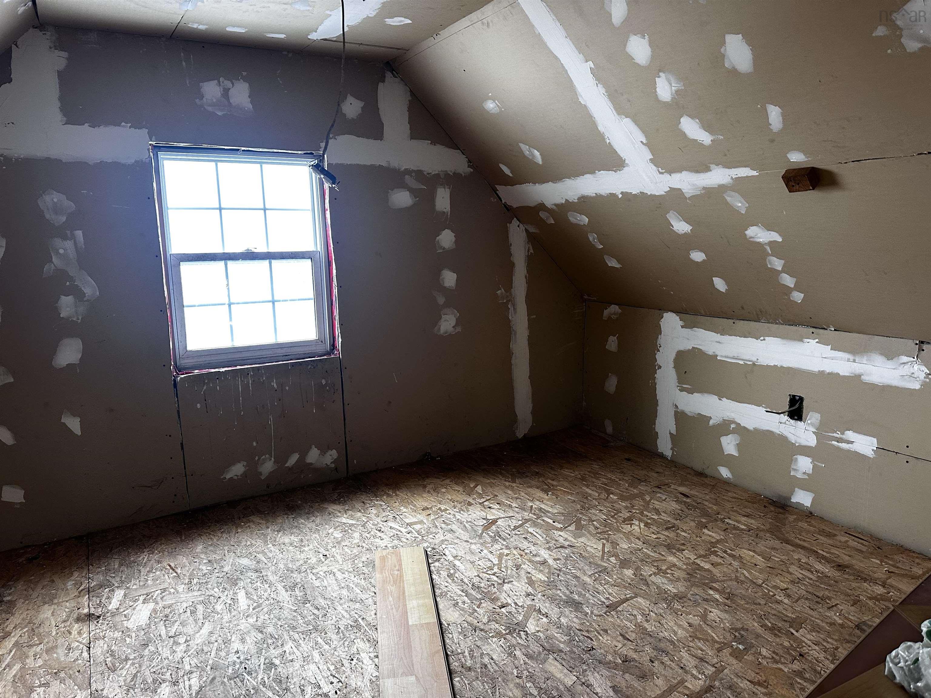 $89,900.00: 24 Reserve Street, Glace Bay