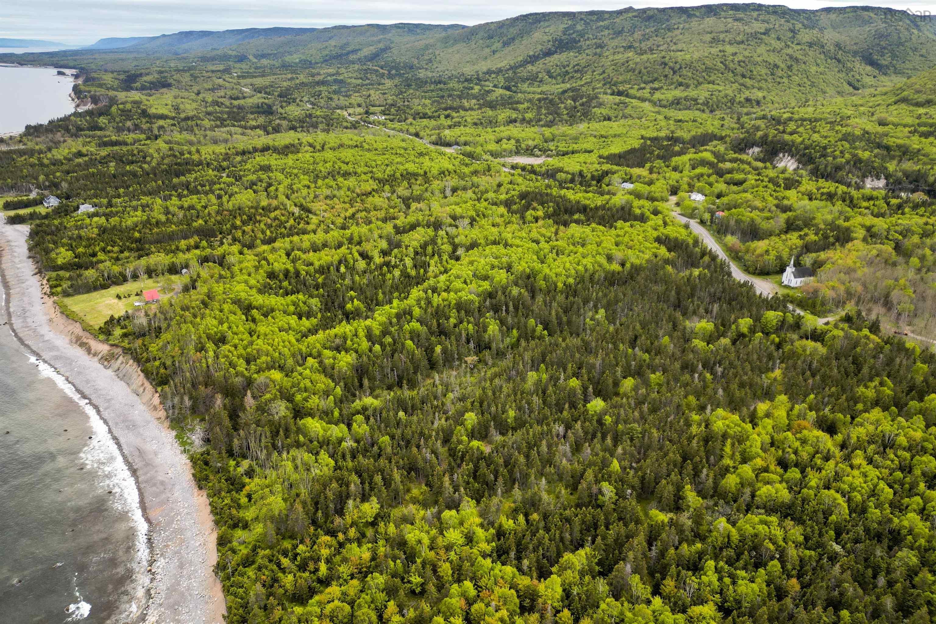 $275,000.00: 42979 Cabot Trail, Birch Plain