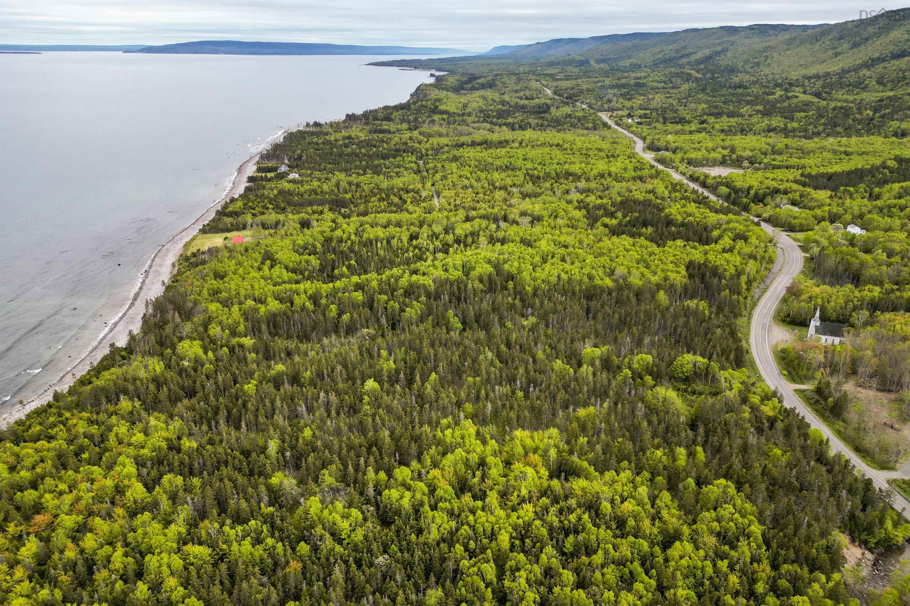 $275,000.00: 42979 Cabot Trail, Birch Plain